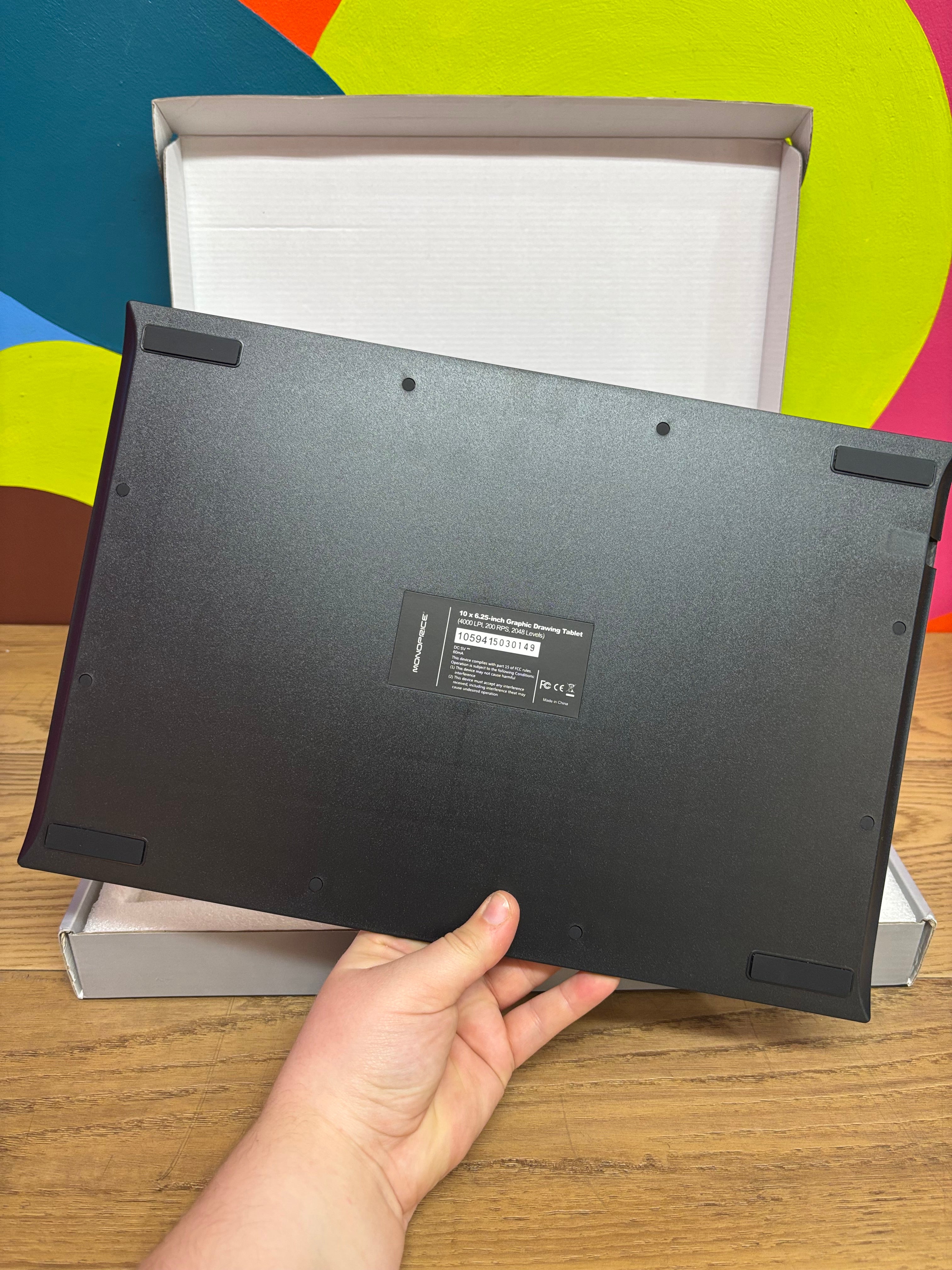 Monoprice 10 x 6.25-Inch Graphic Drawing Tablet