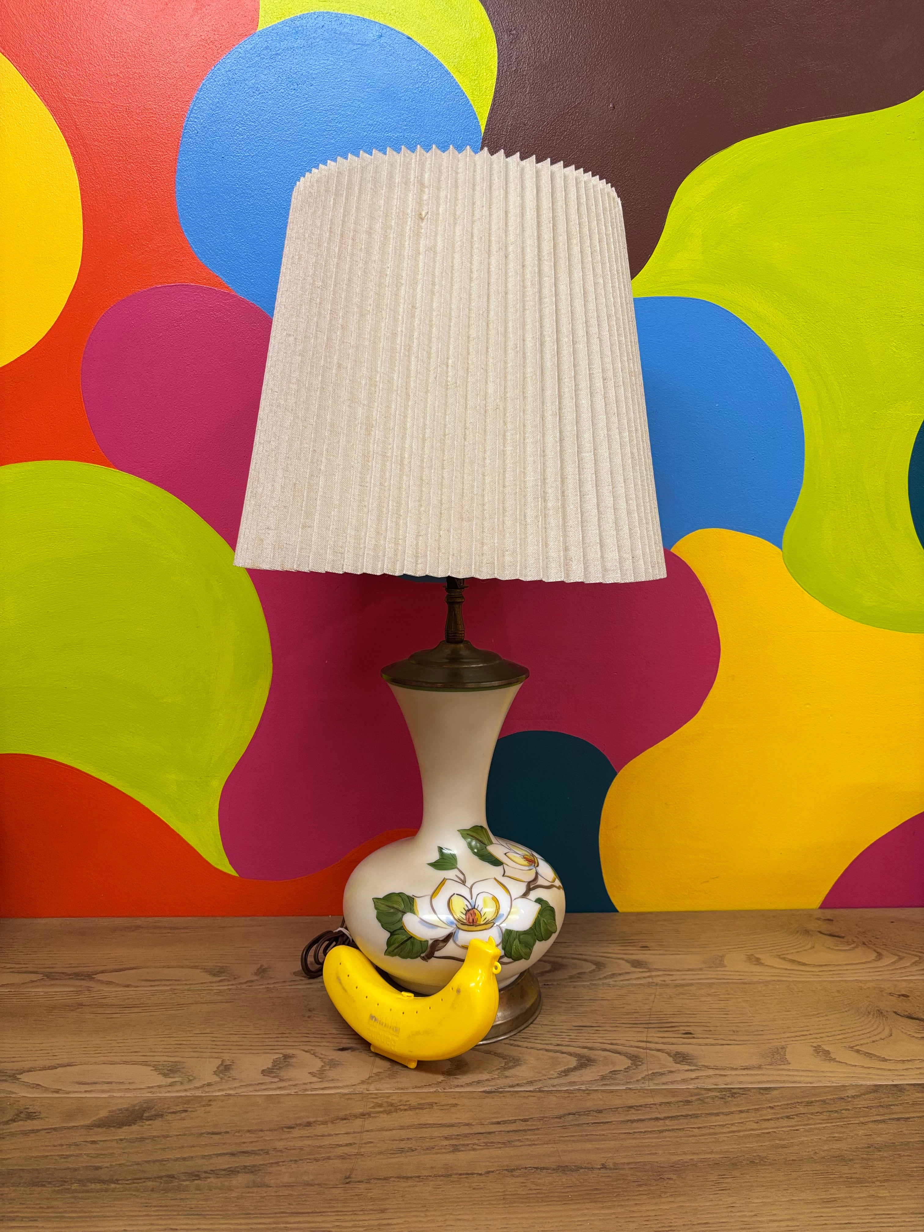 White Lotus Table Lamp