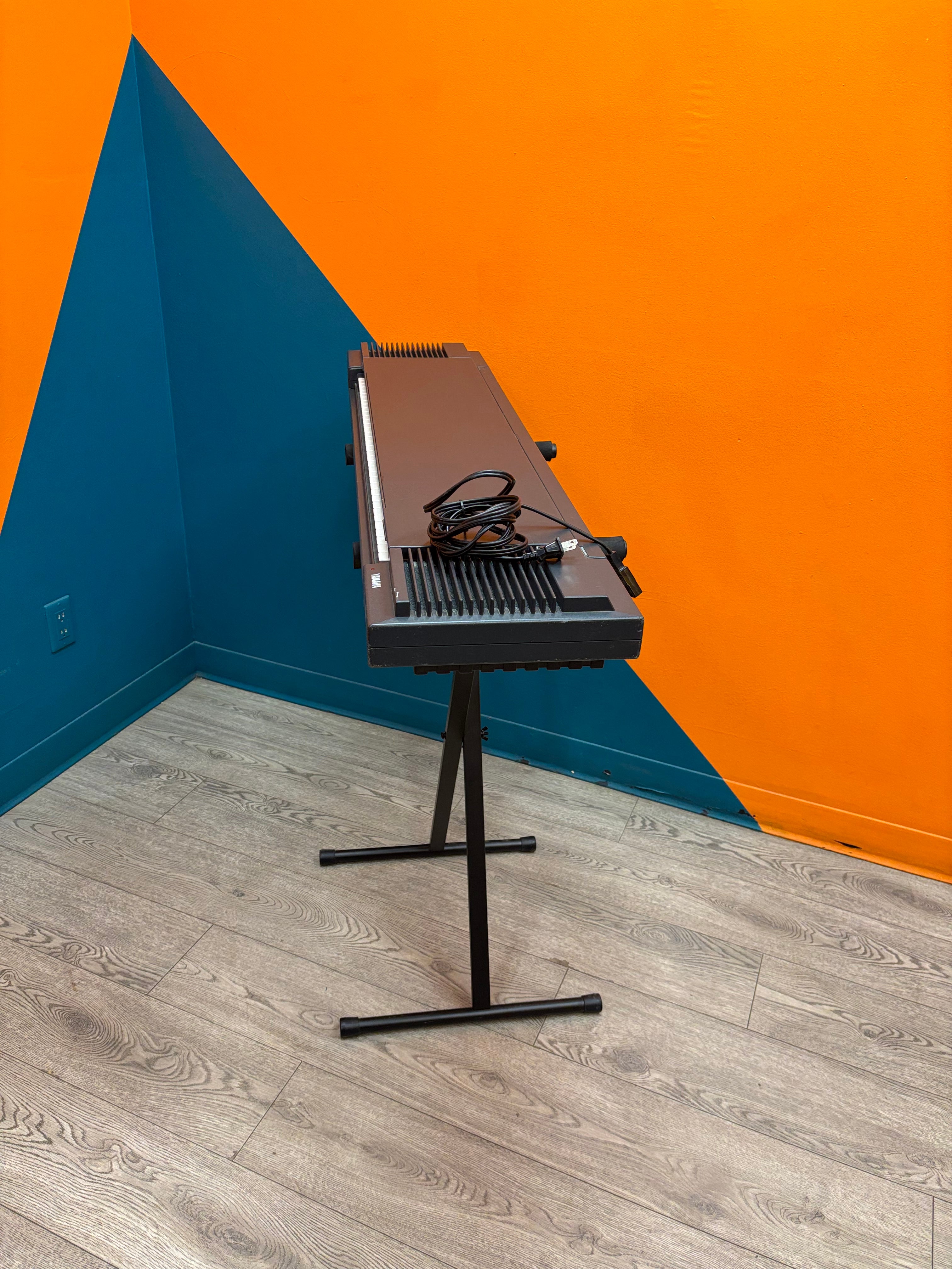 Yamaha PS-6100 Electronic Keyboard & Stand