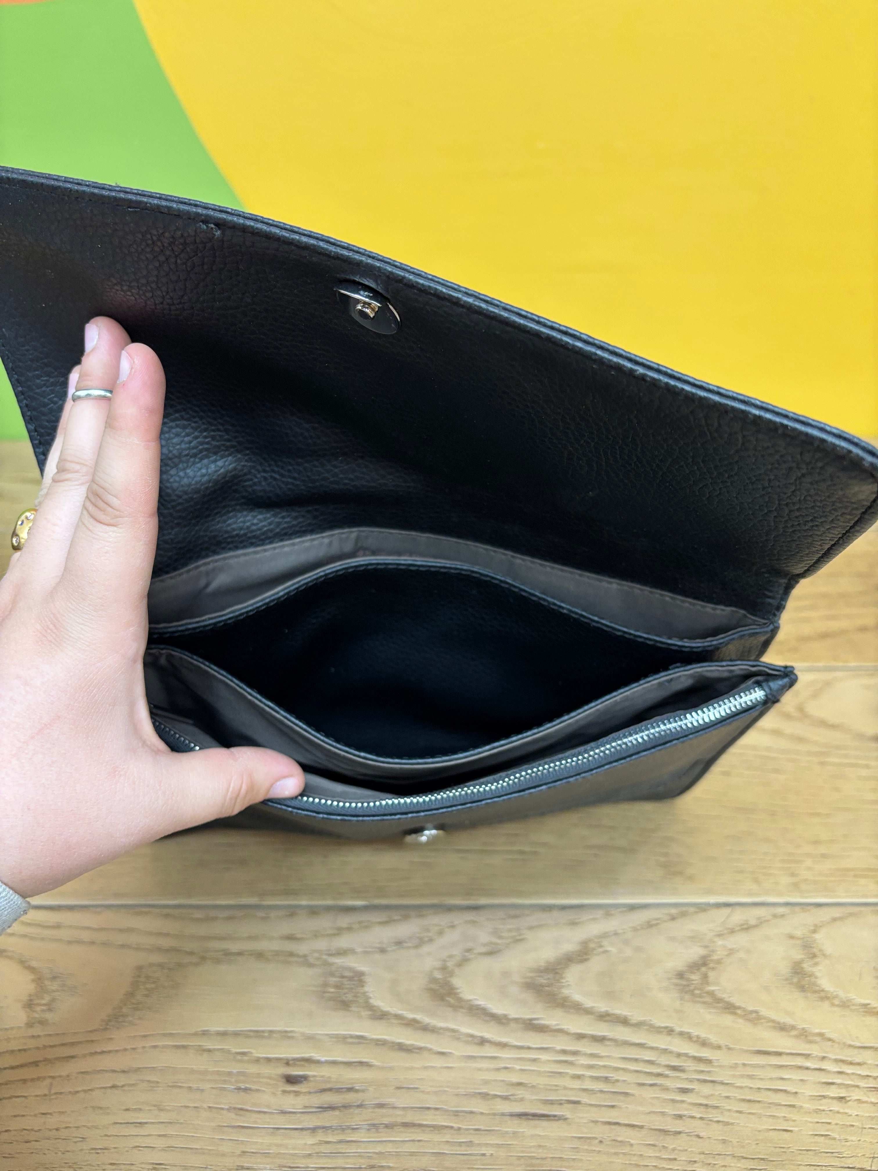 Matt & Nat Crossbody Bag