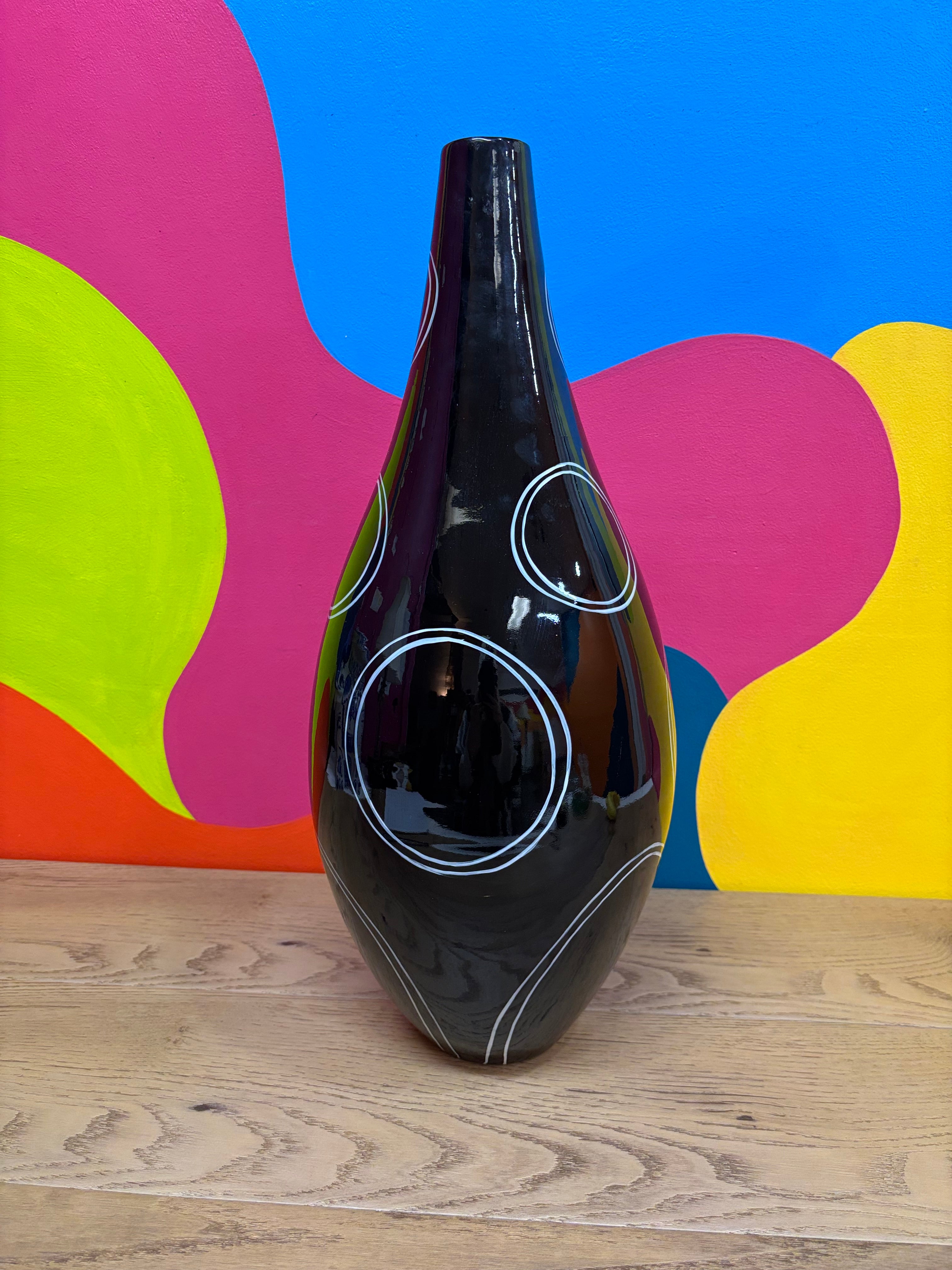 Black & White Acrylic Vase