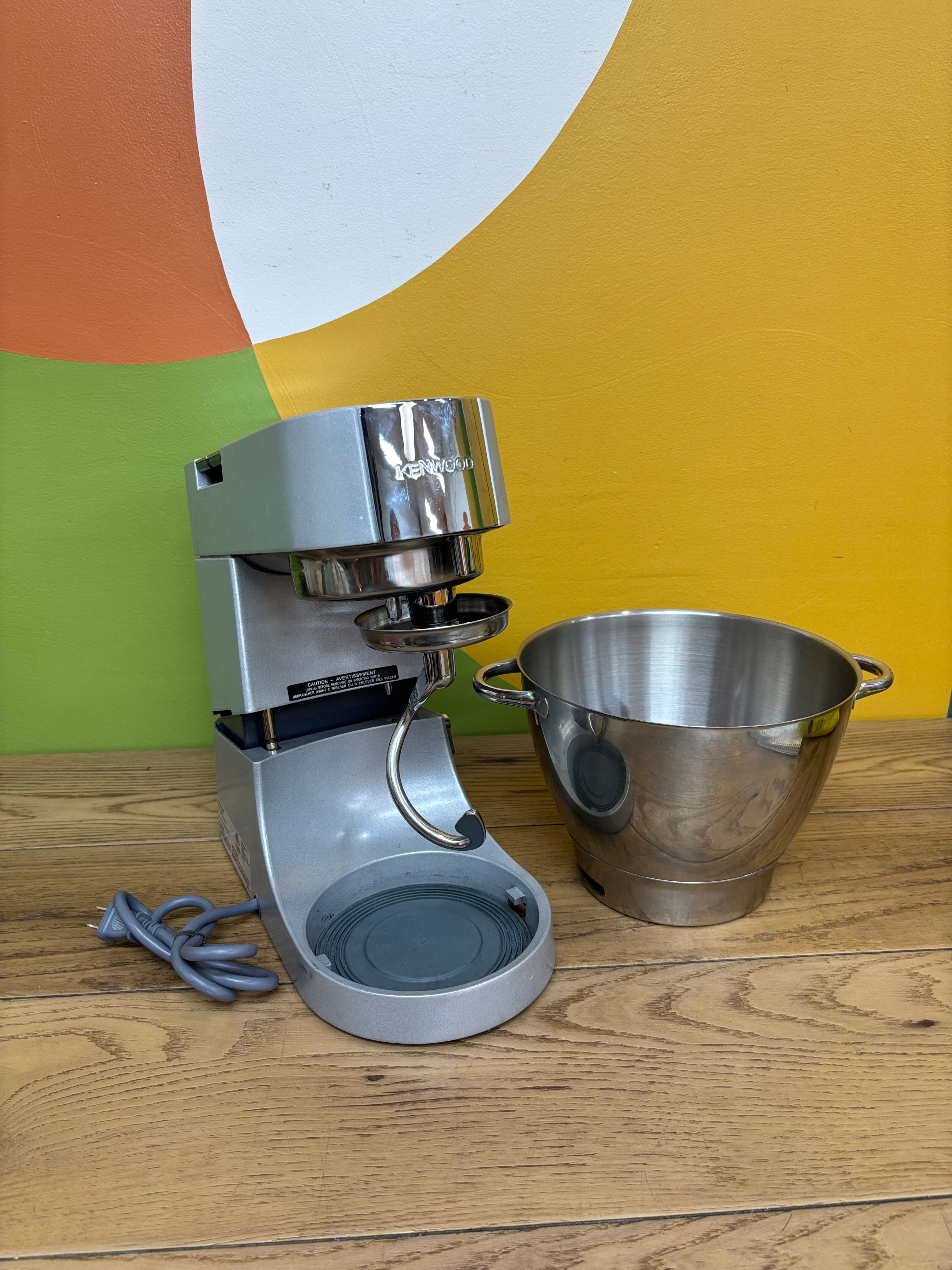Kenwood Chef Titanium Kitchen Machine Mixer
