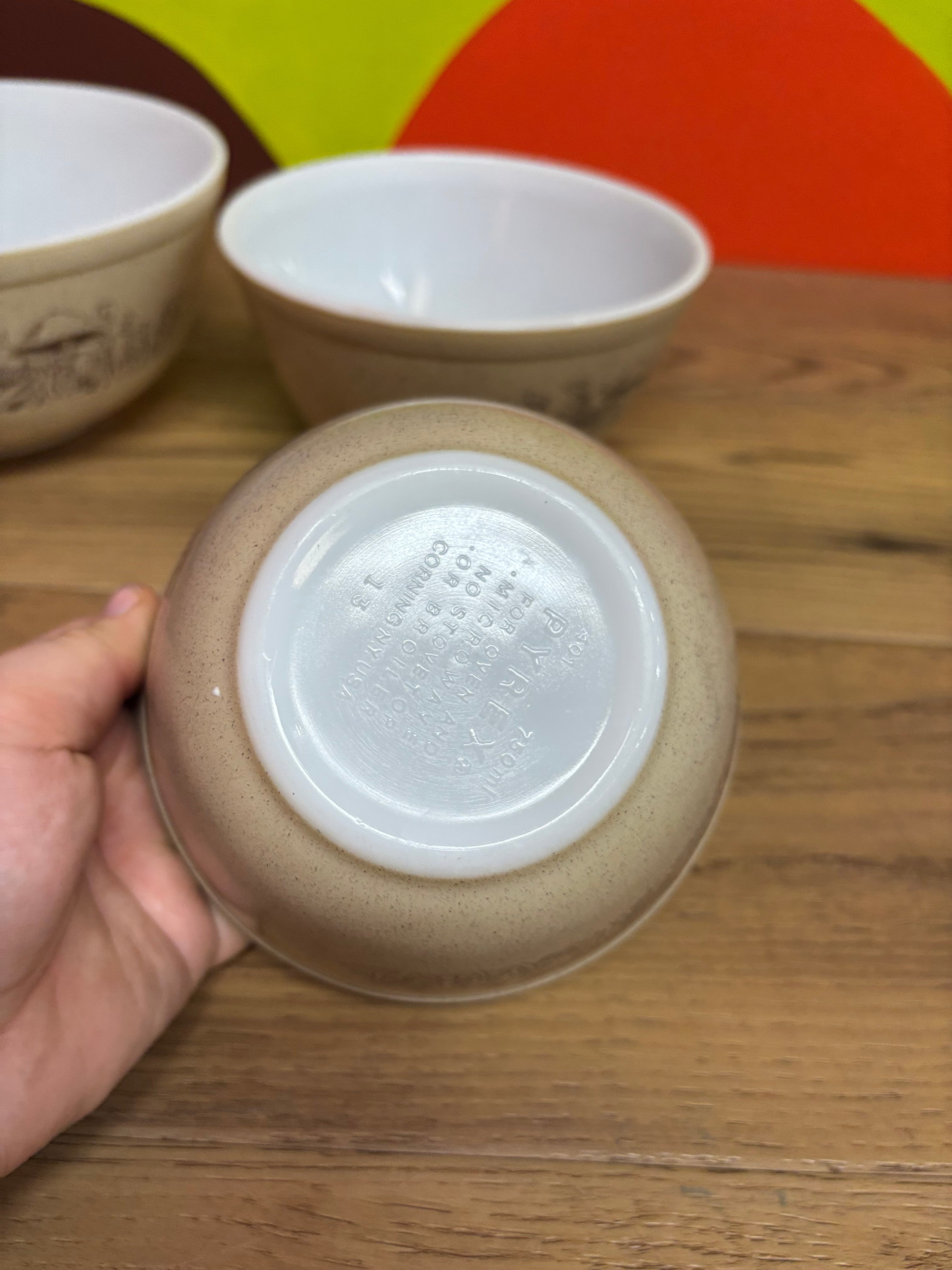 Pyrex Forest Fancies Set of 3 Mixing Bowls