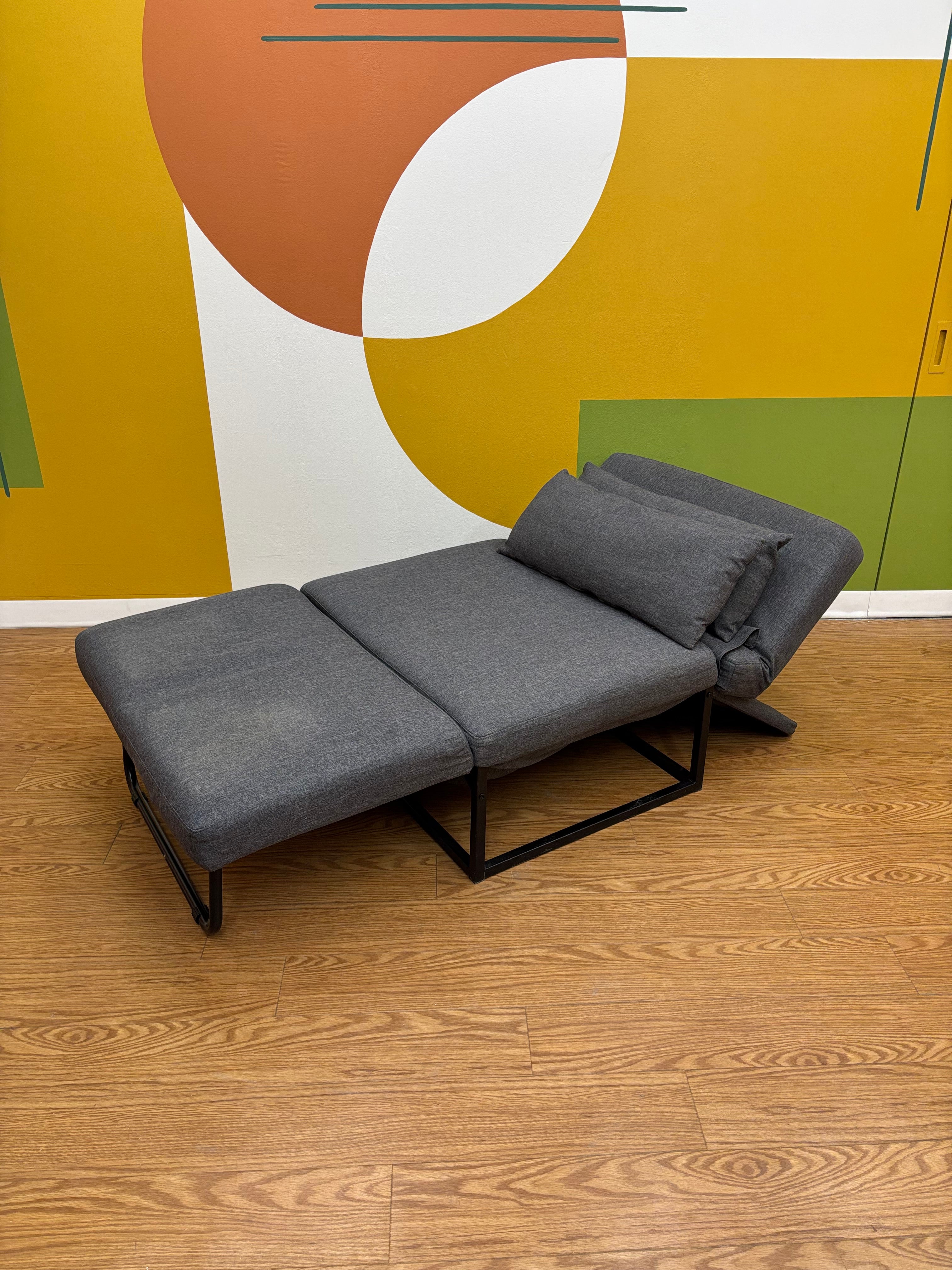 Multifunctional Ottoman Lounger