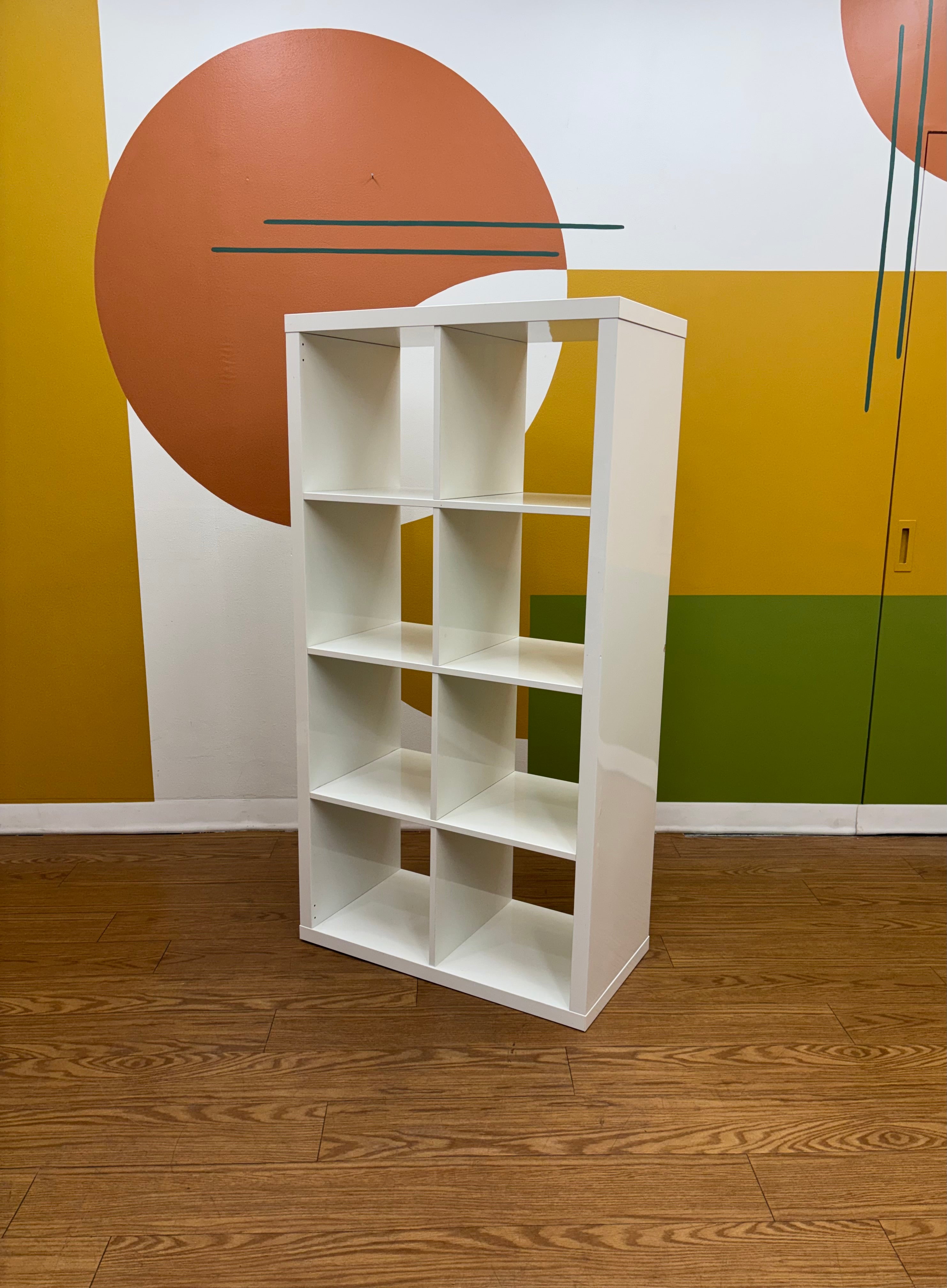 8 Cube Shelf - White