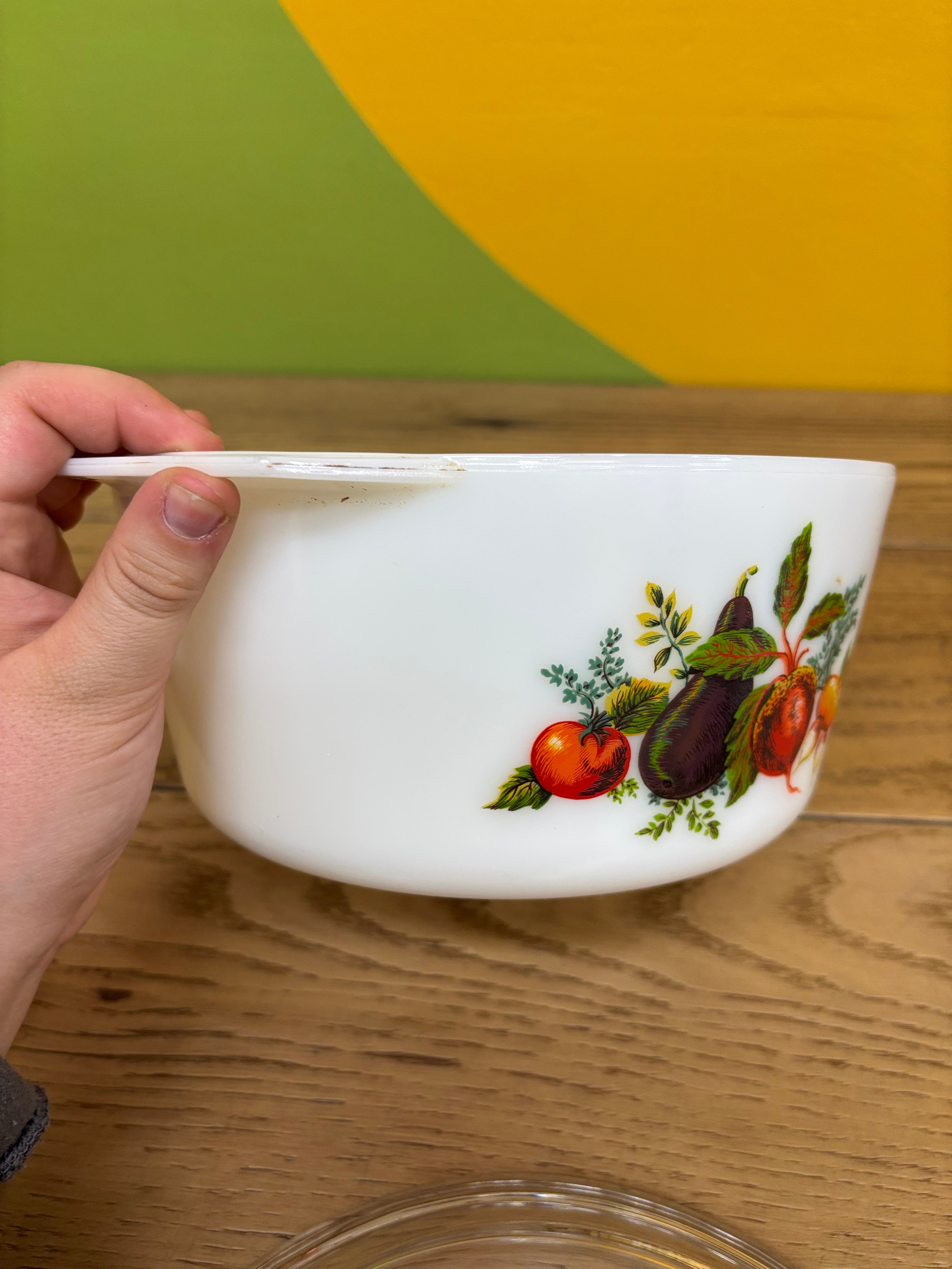 JAJ Pyrex Casserole Dish with Lid - Market Garden