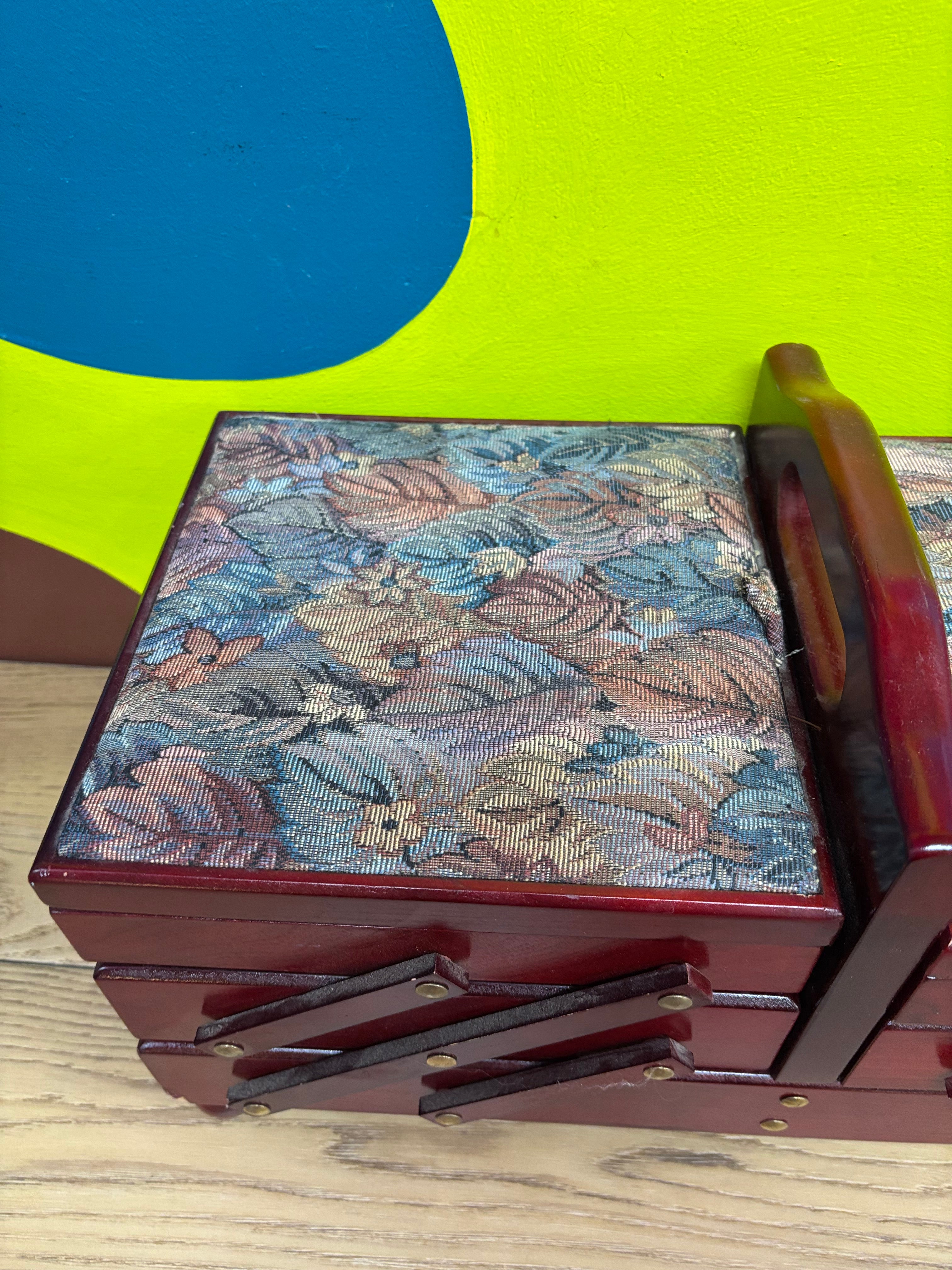 Accordion Sewing Box