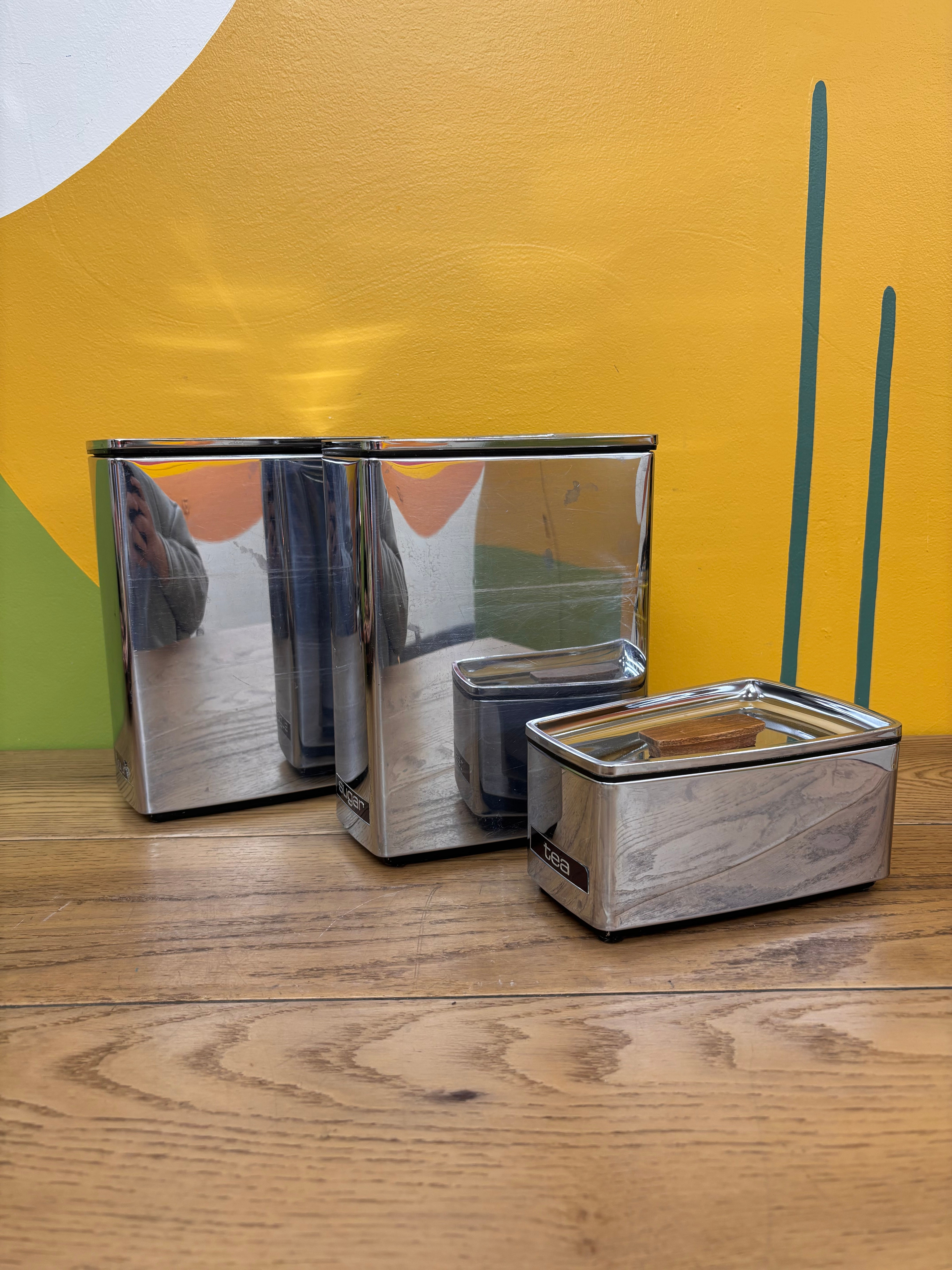 Lincoln Beautyware Chrome Canister Set