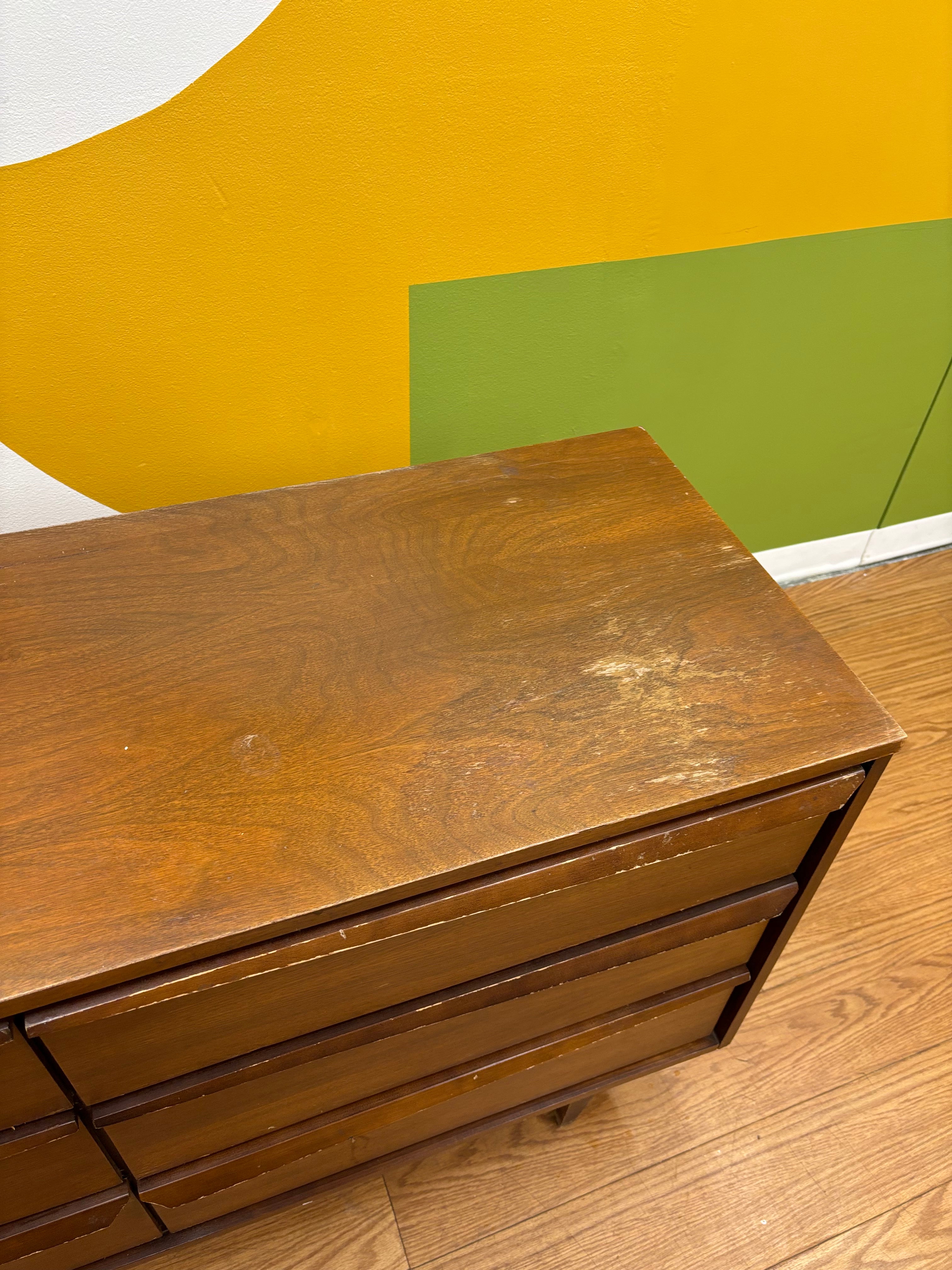 6 Drawer Dresser