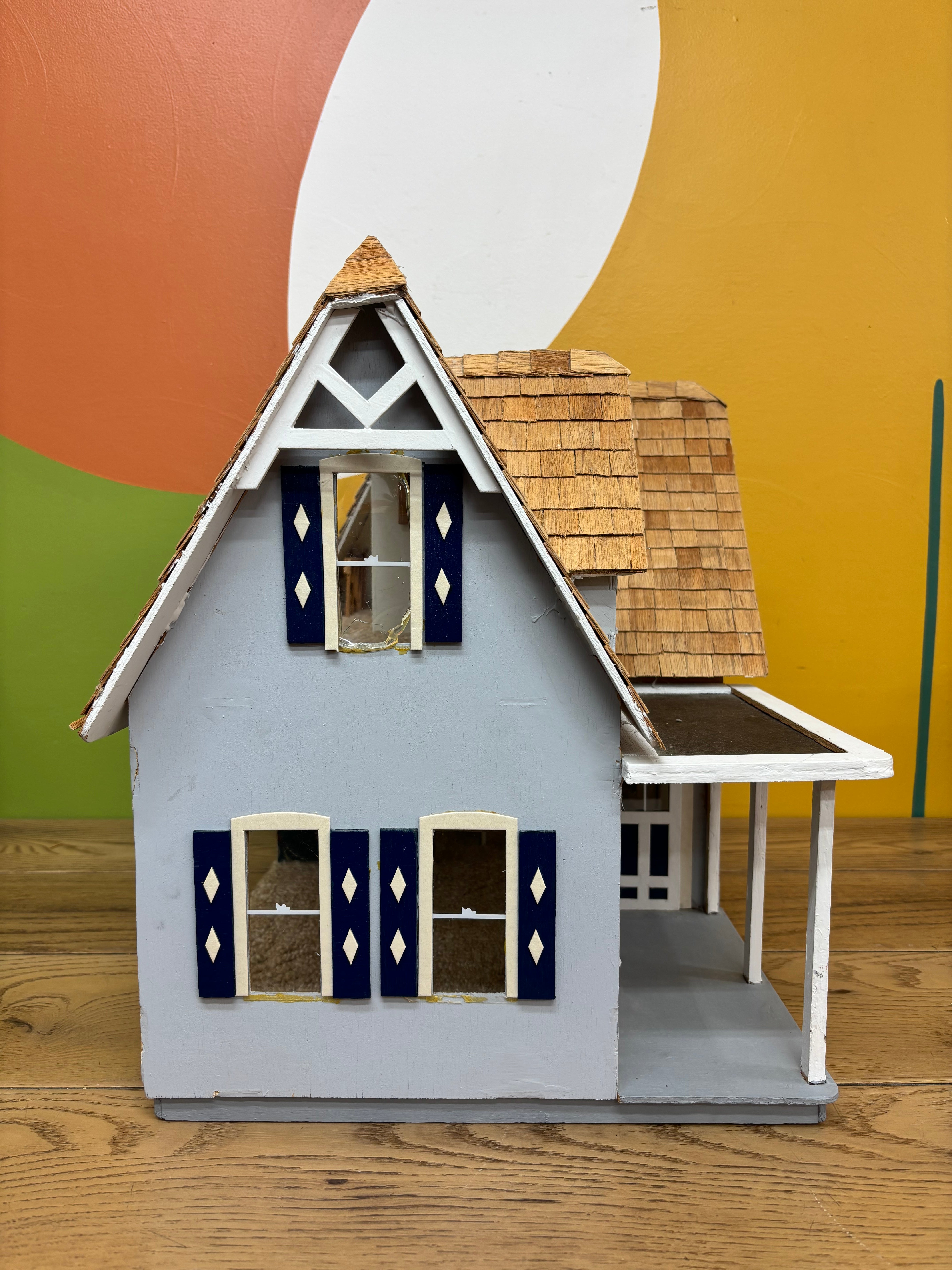 Wood Dollhouse