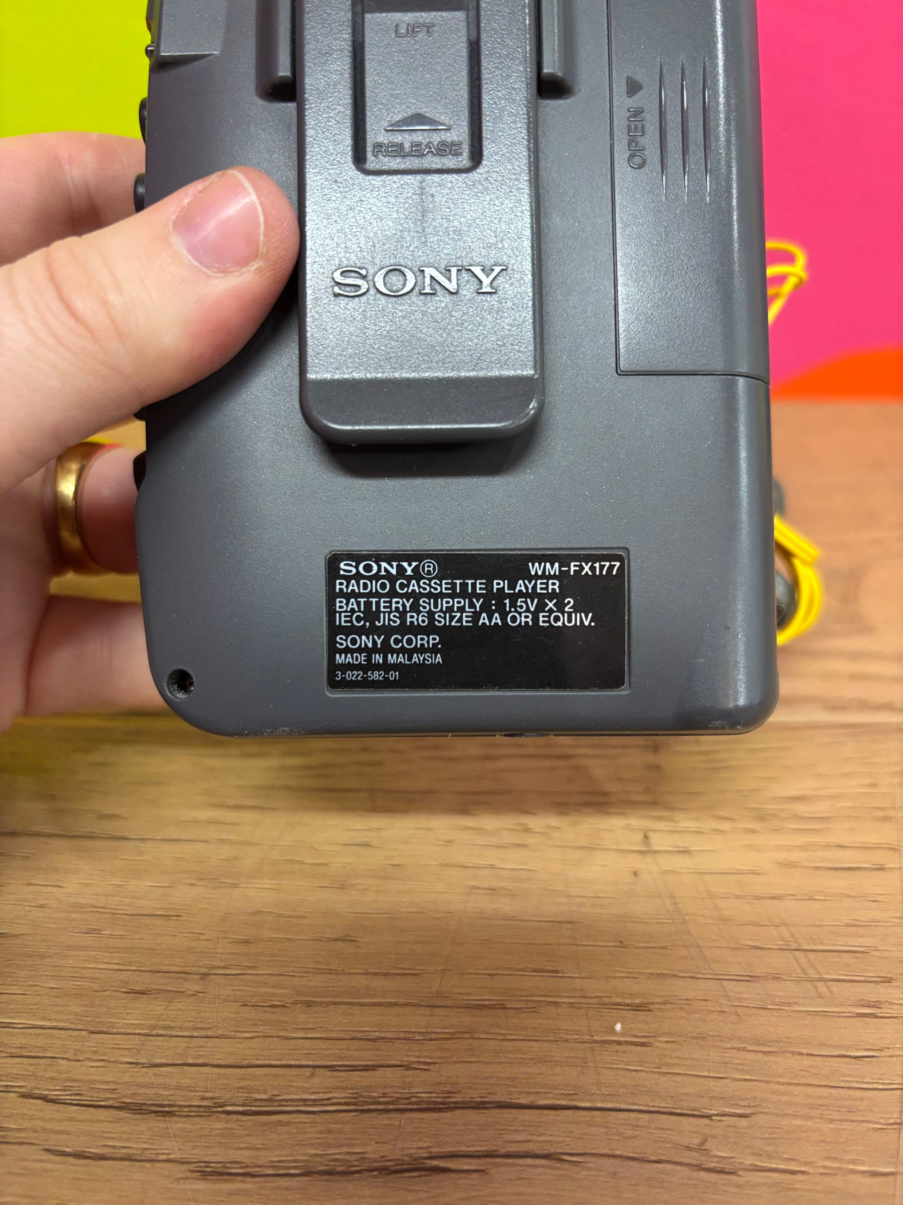 Sony Walkman Portable Walkman (WM-FX177)