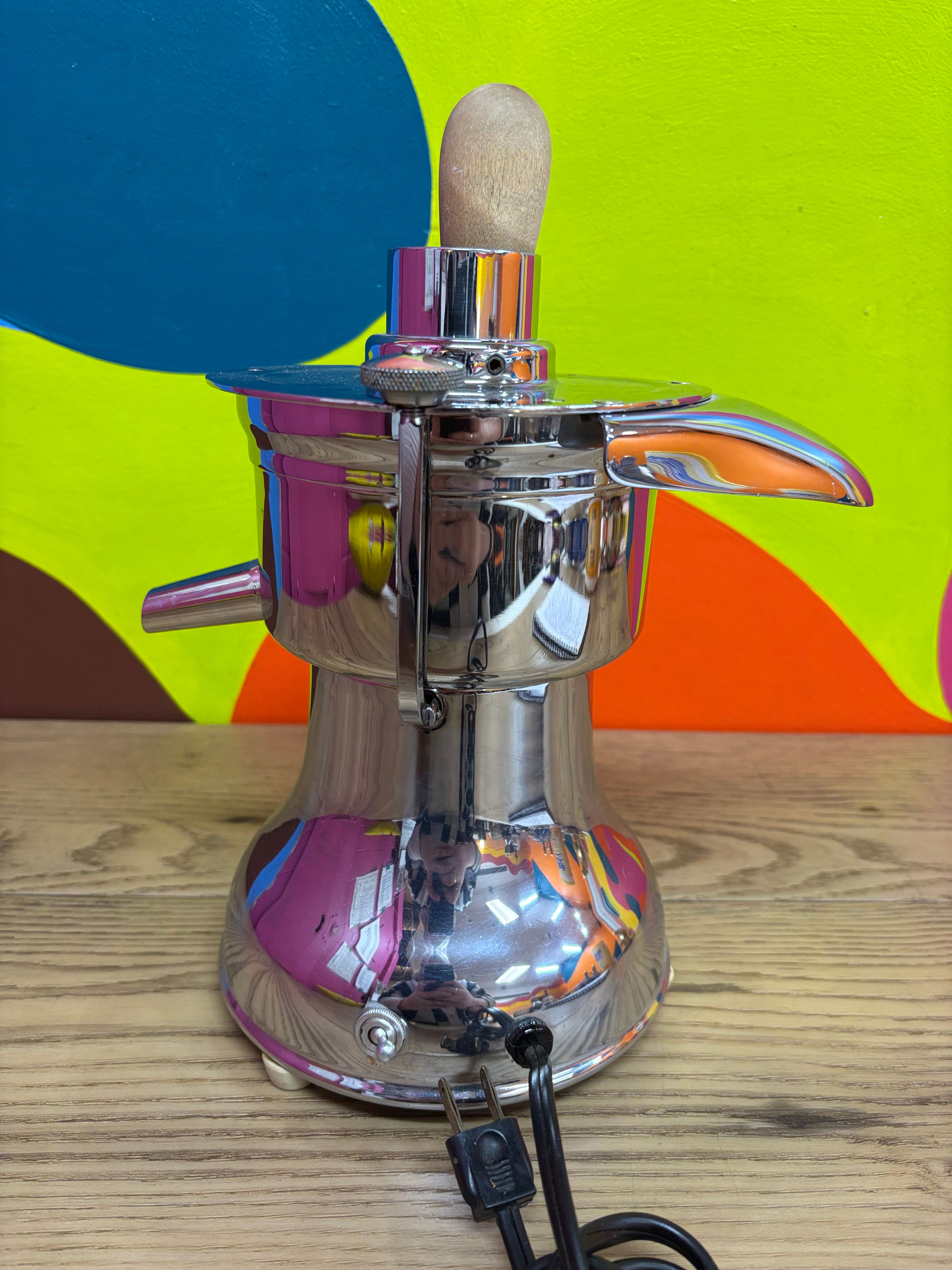 Series 4 Healthmaster Electric Juicer