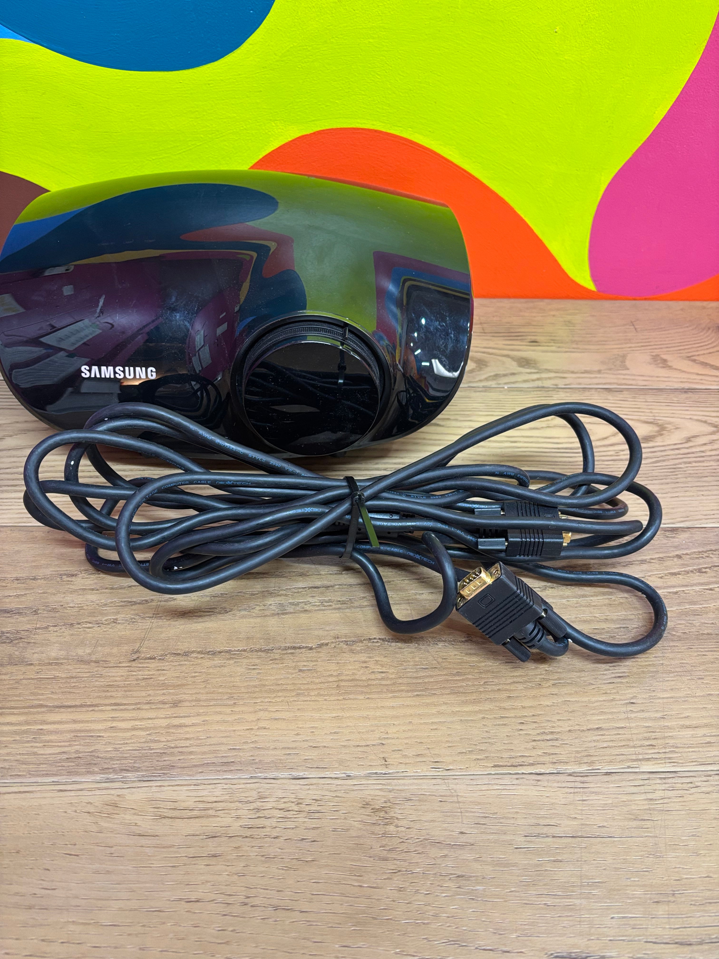 Samsung DLP Projector