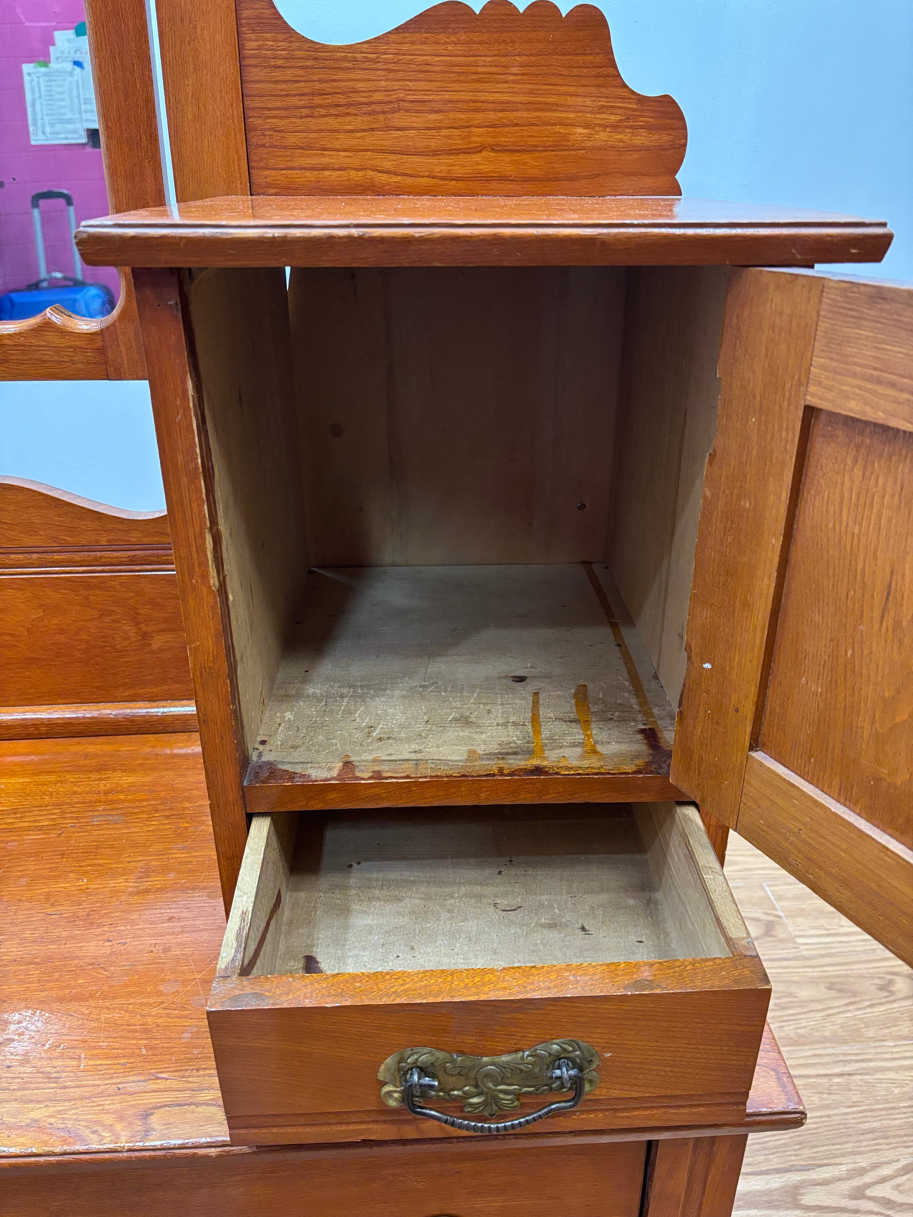 Wood Dresser with Mirror