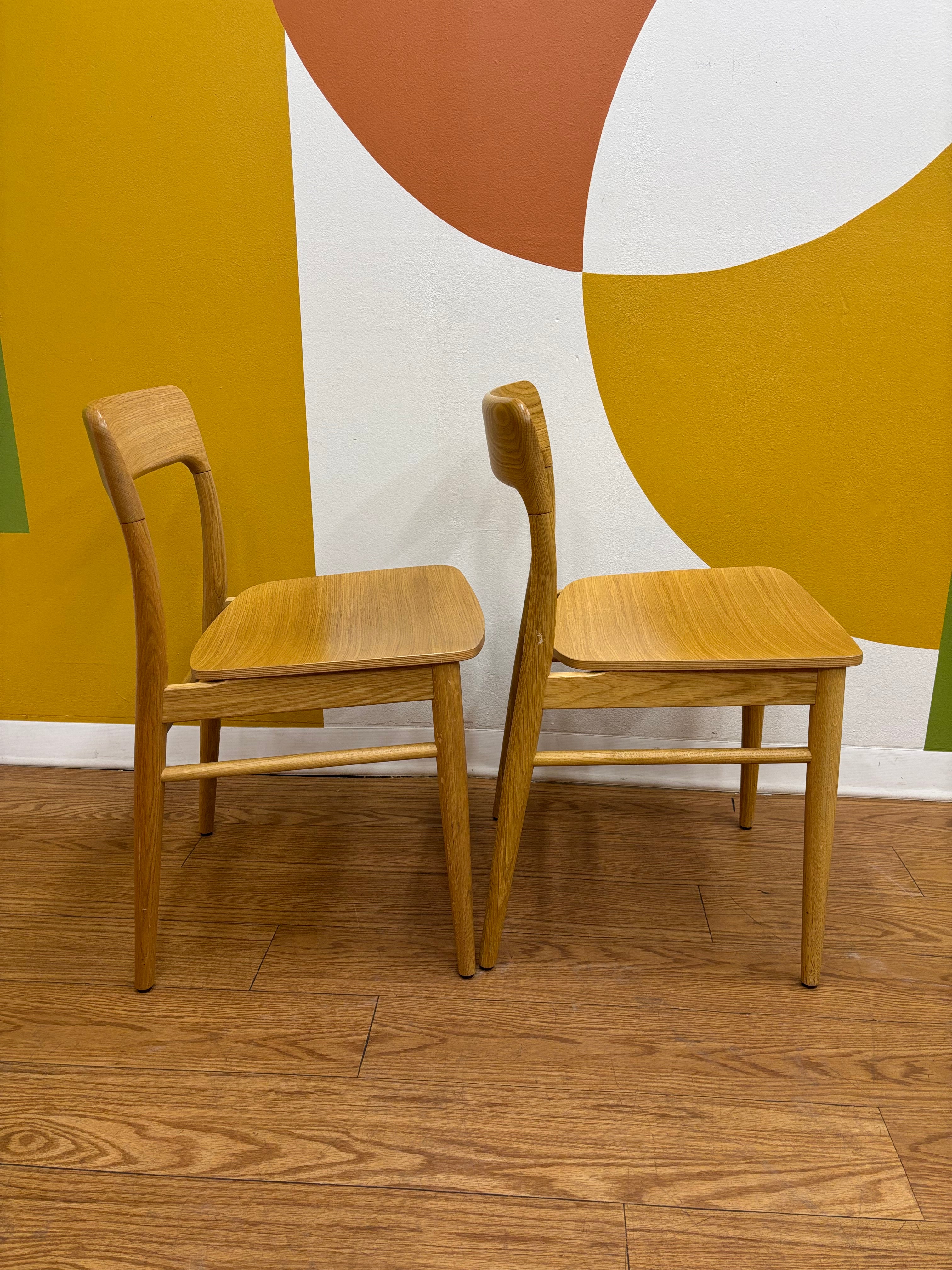 (2) Dining Chairs