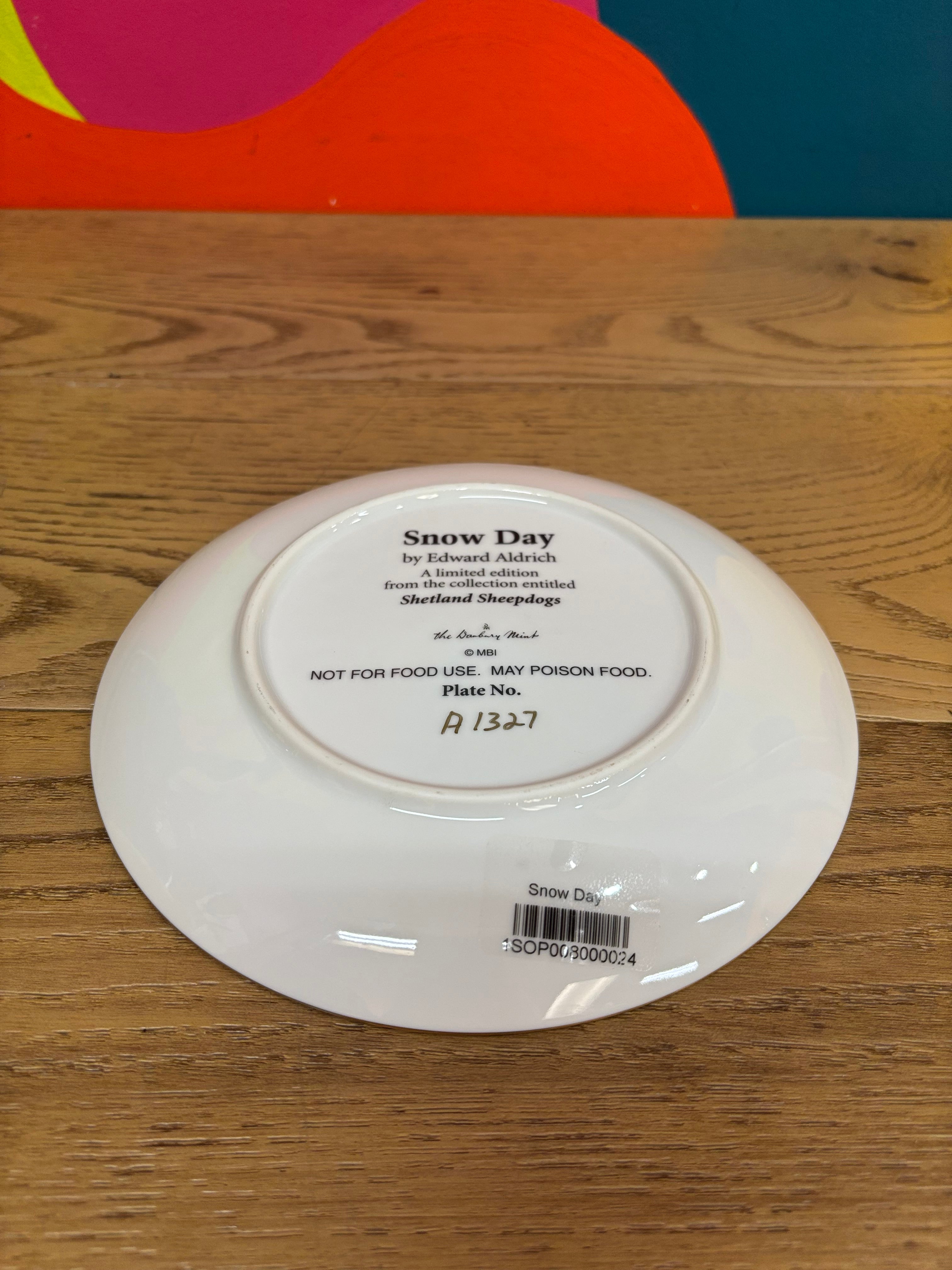 Danbury Mint Decorative Plate - Snow Day