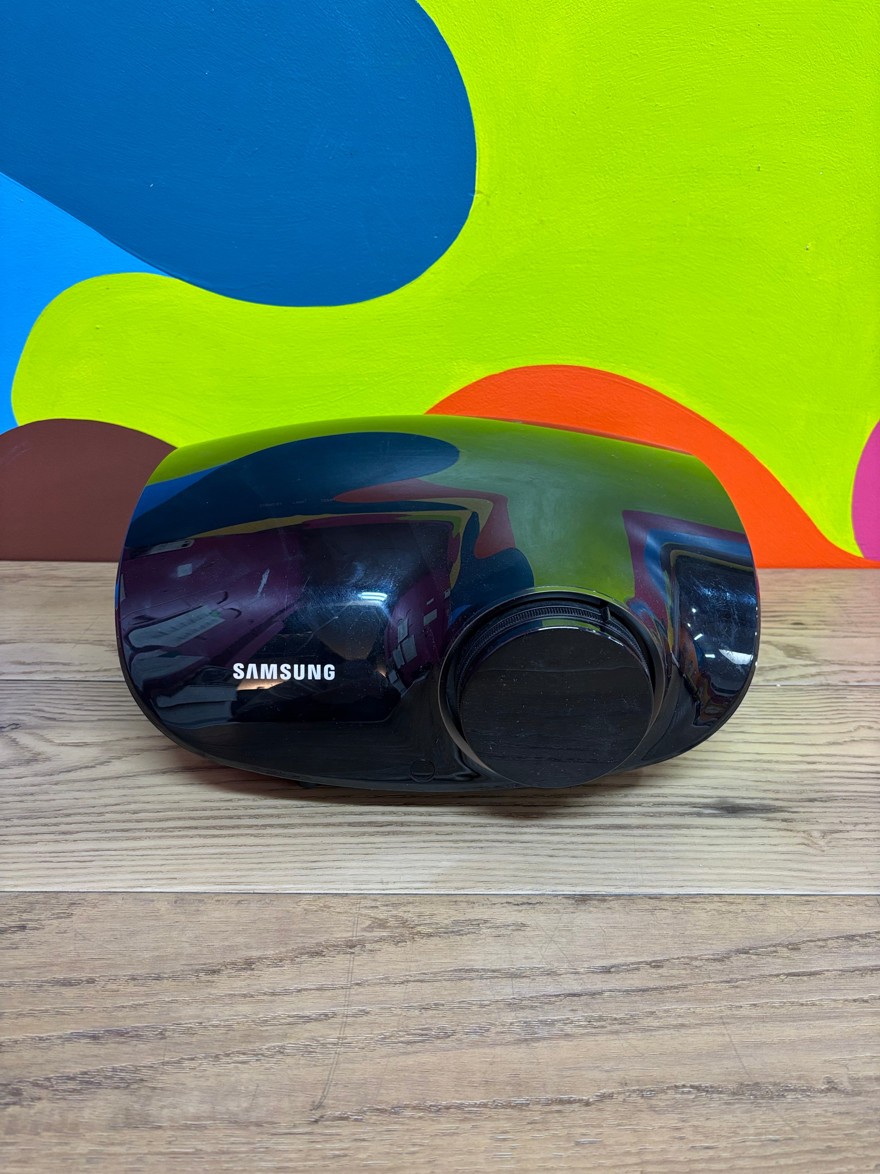 Samsung DLP Projector