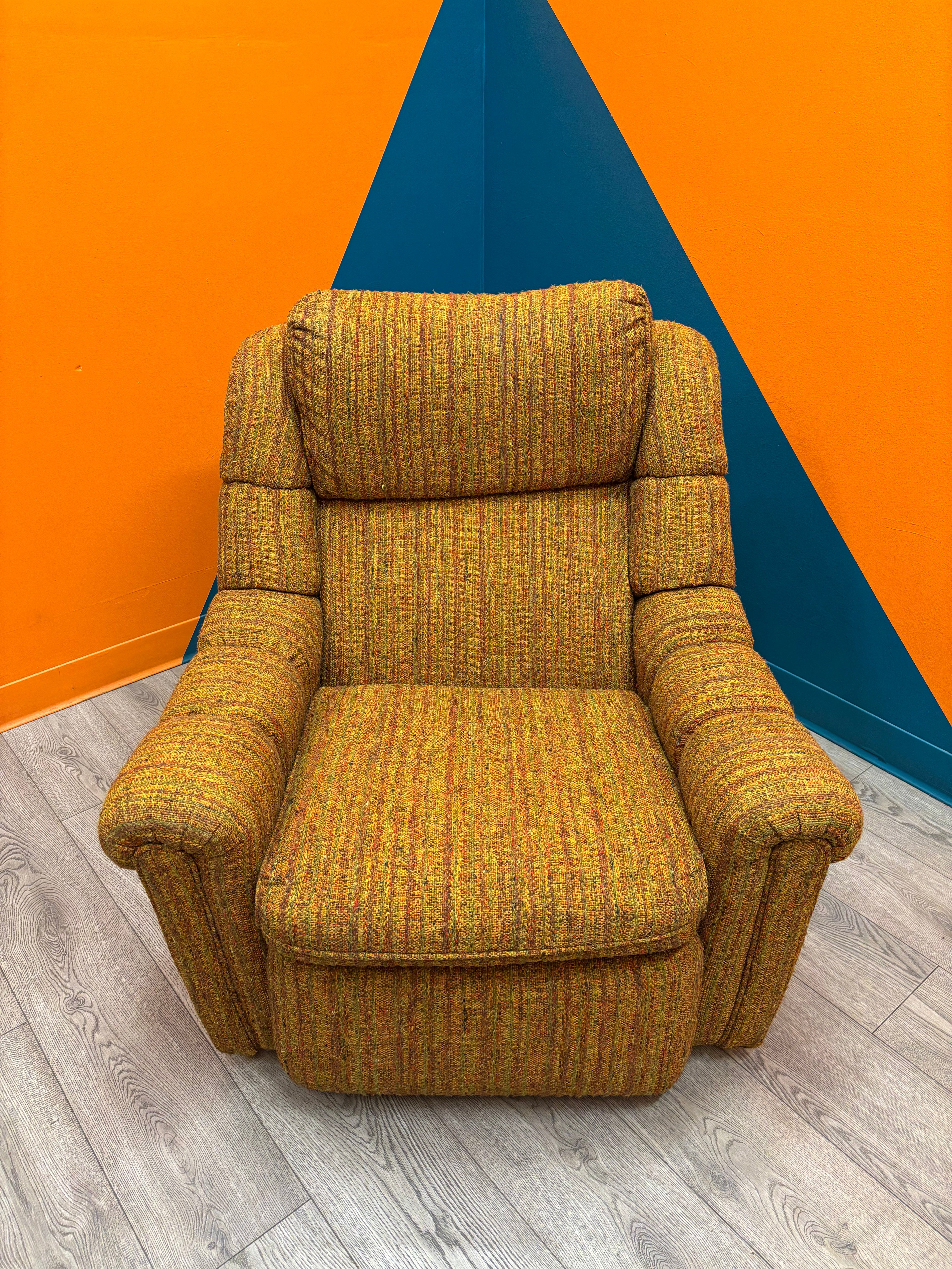 Tweed Recliner