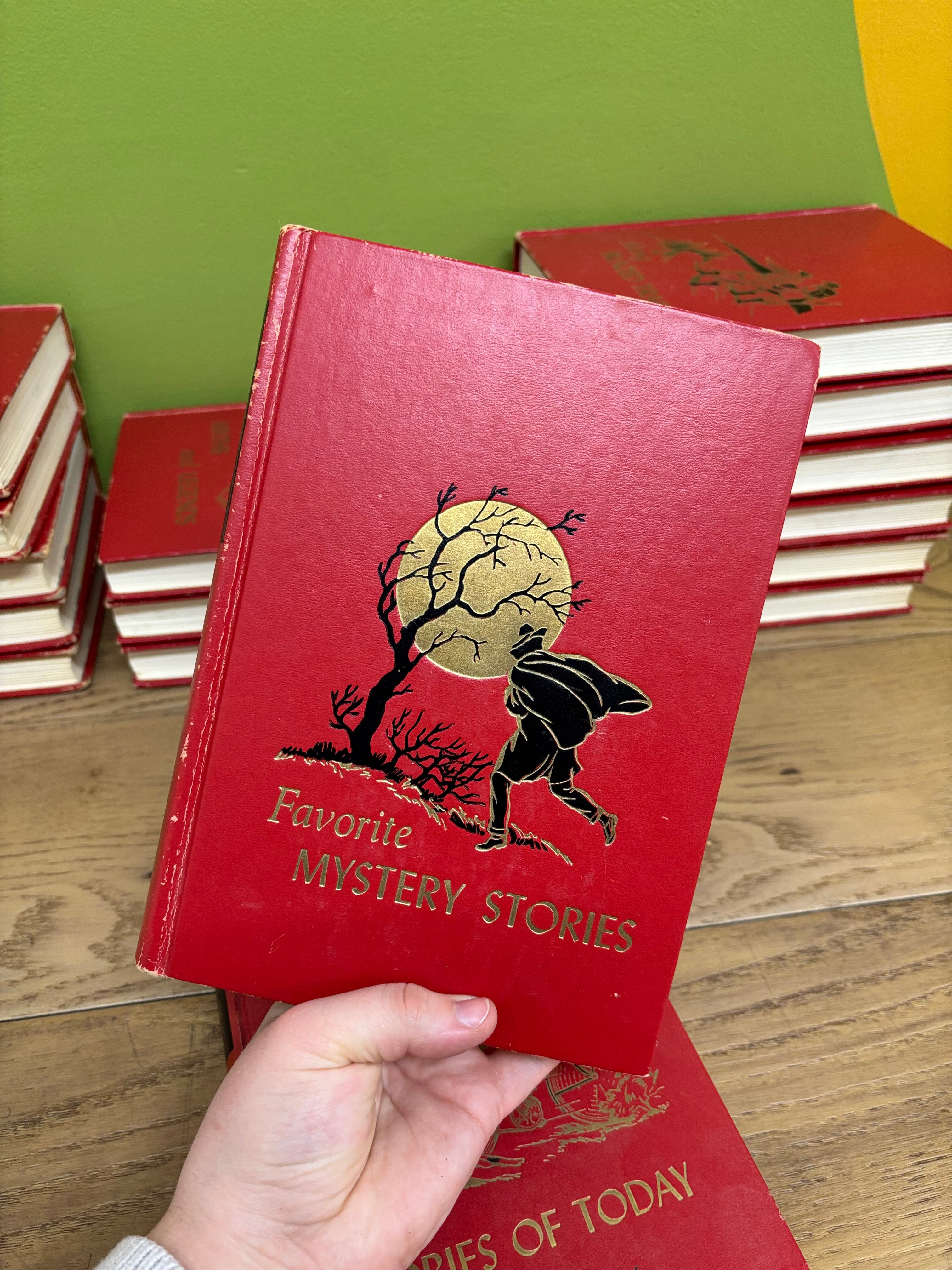 The Children's Hour Book Set Vol. 1-16