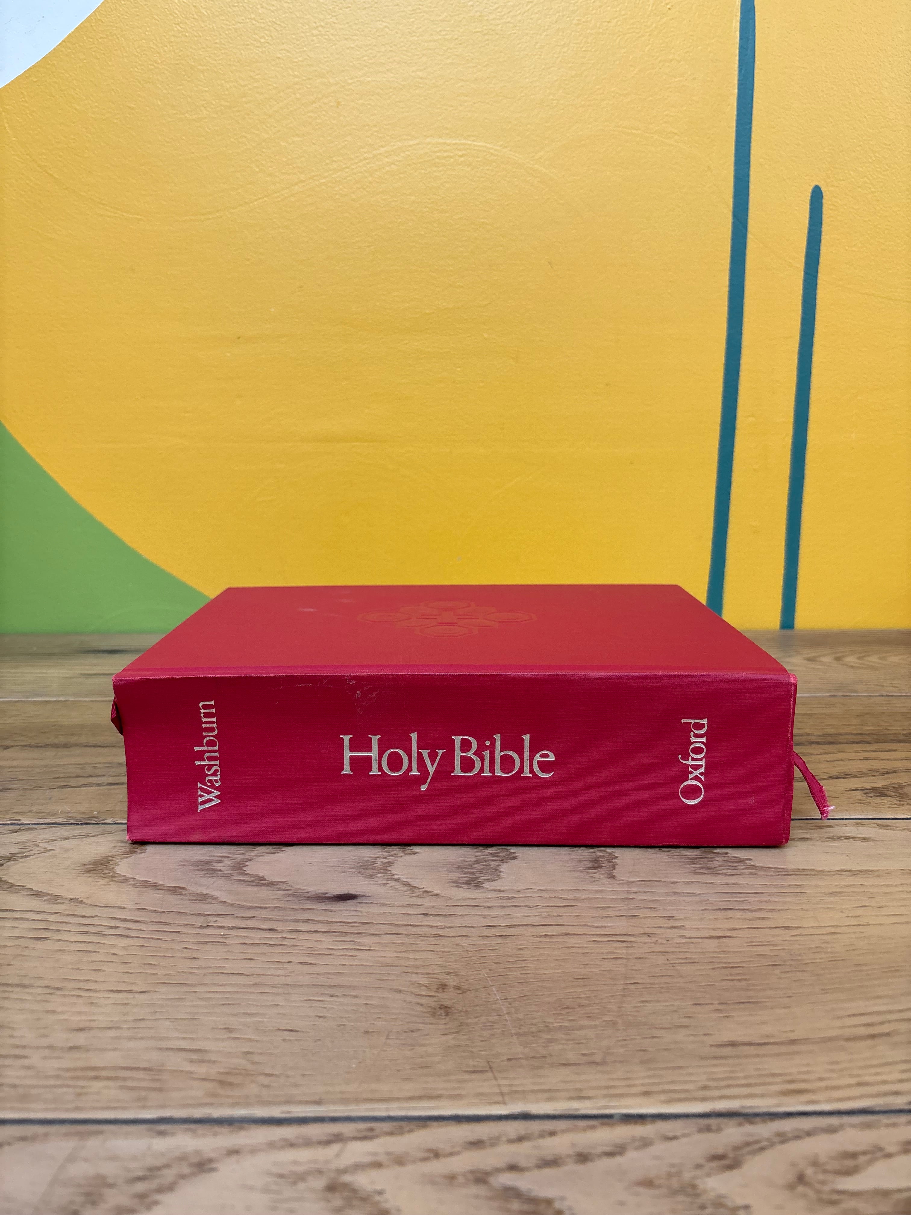 Hardcover Washburn College Bible