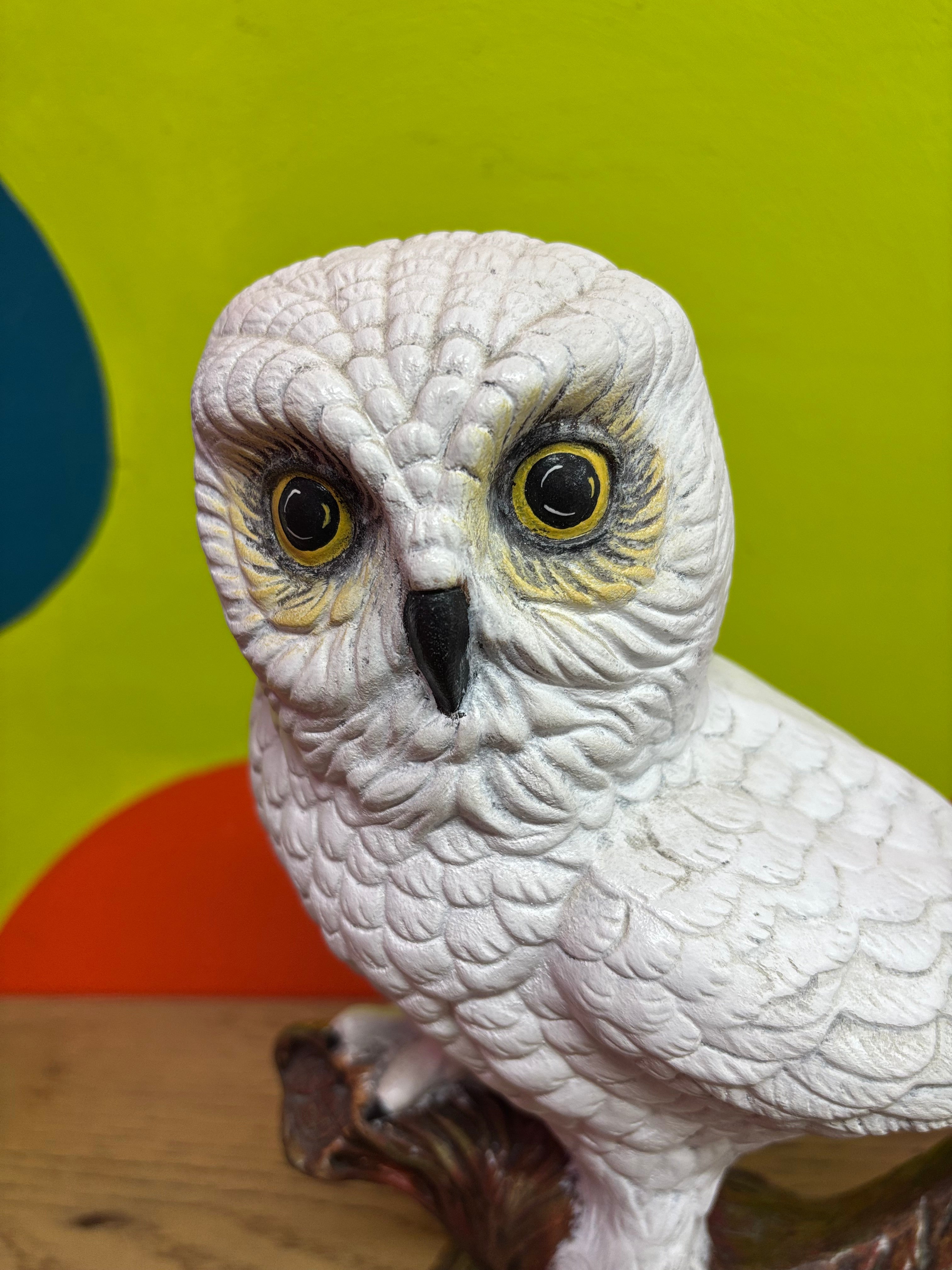 Snowy Owl Statue