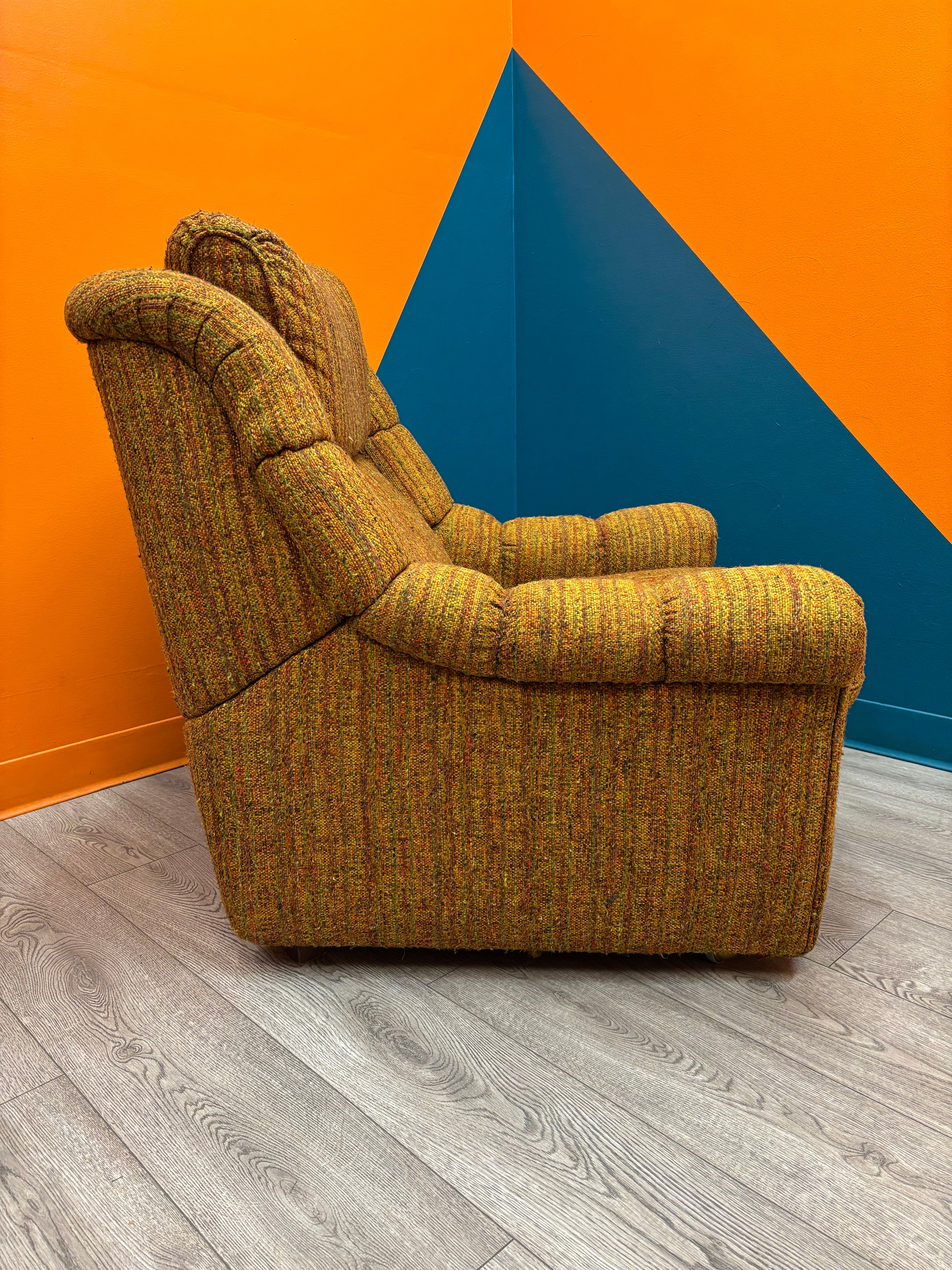 Tweed Recliner