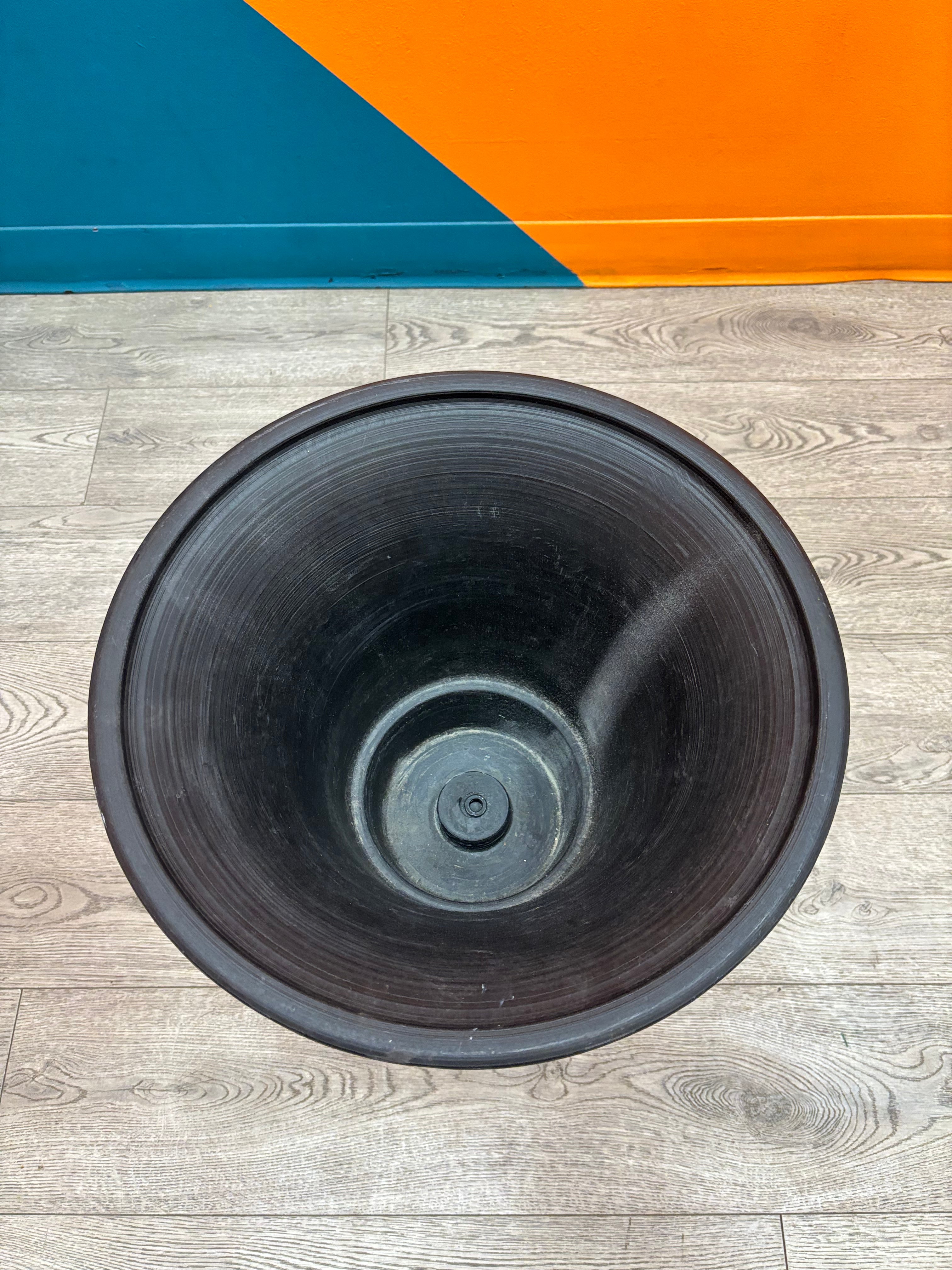 Round Plant Stand