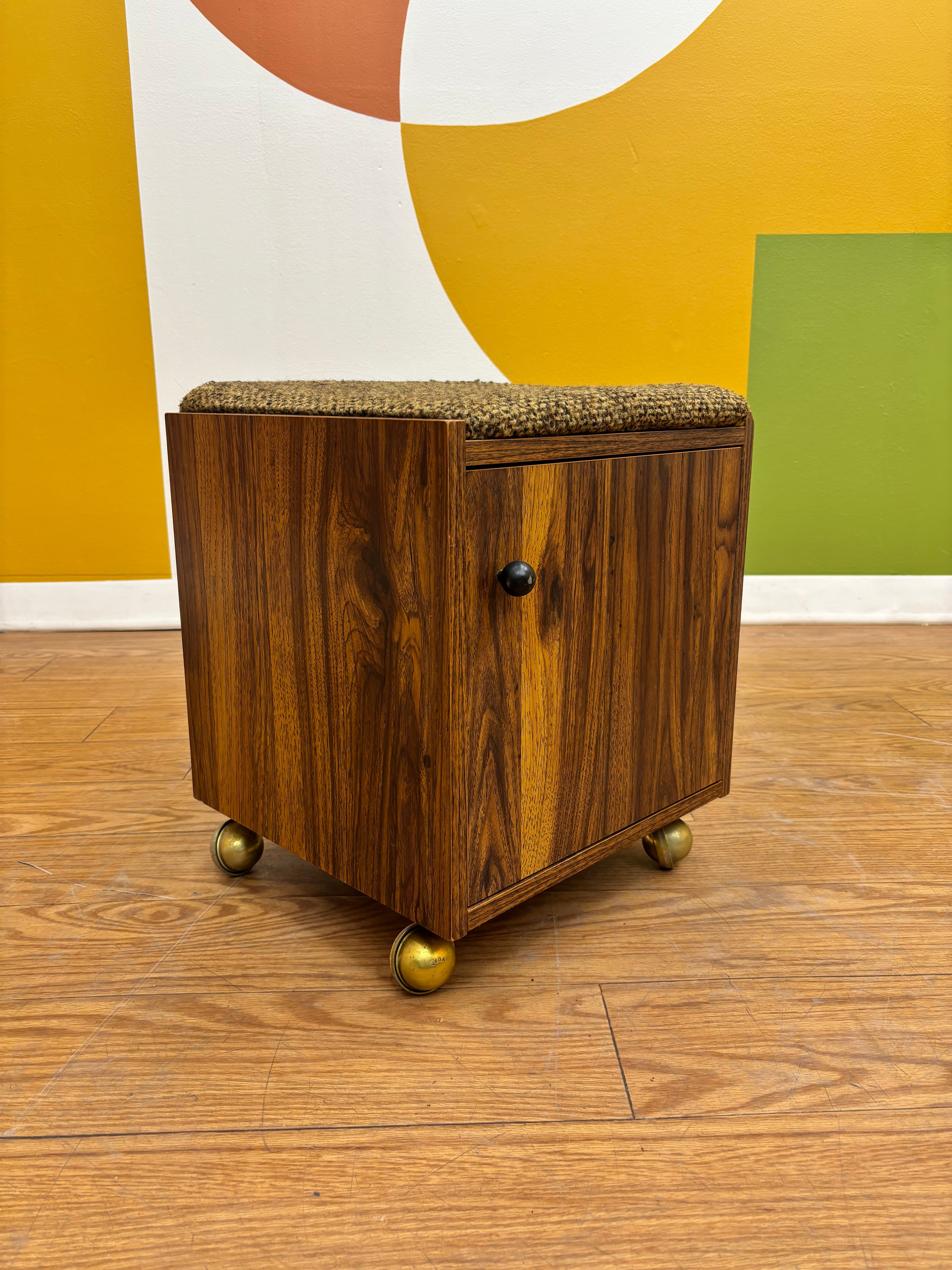 Rolling Stool with Storage