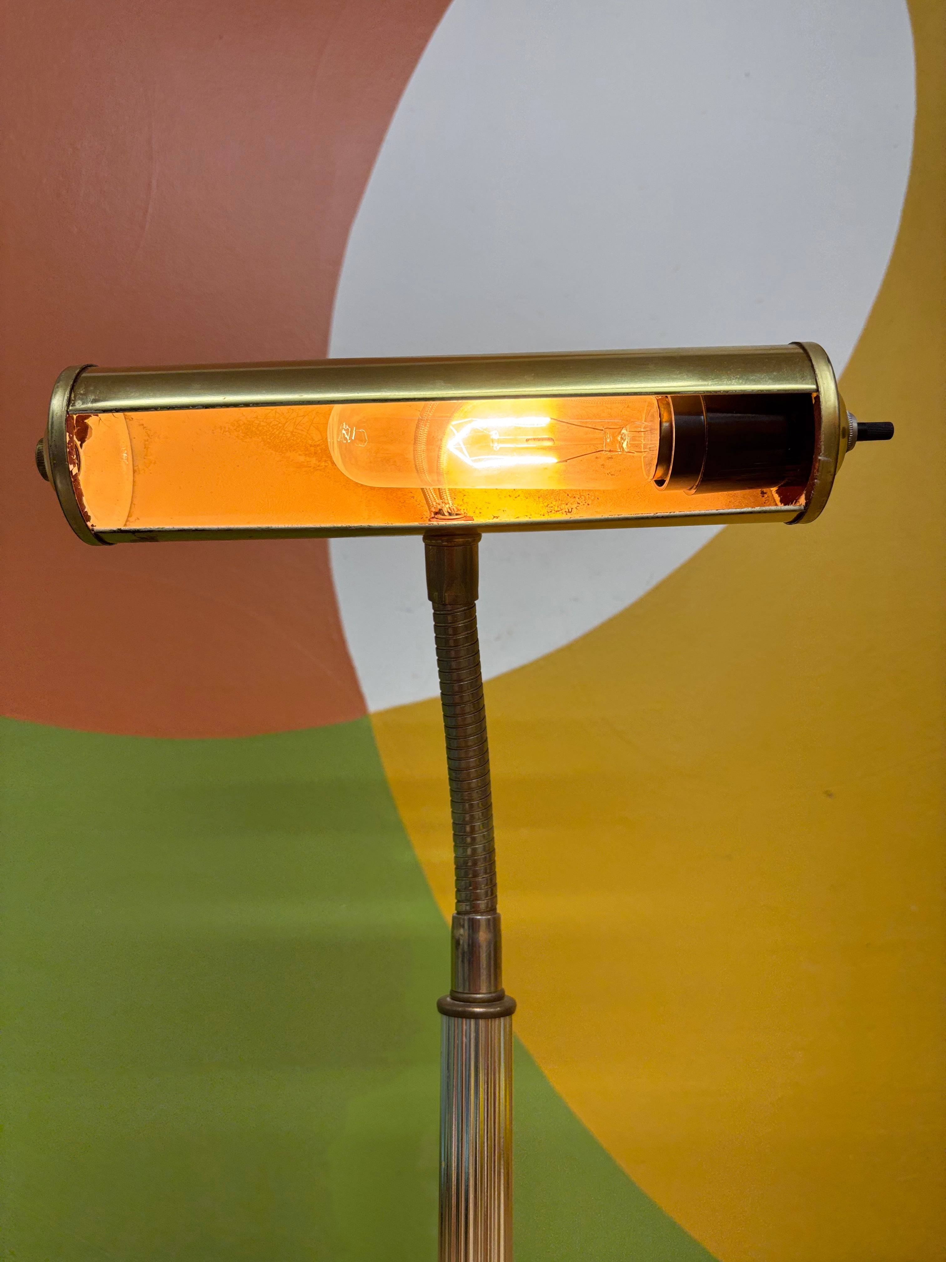 Gold Gooseneck Table Lamp