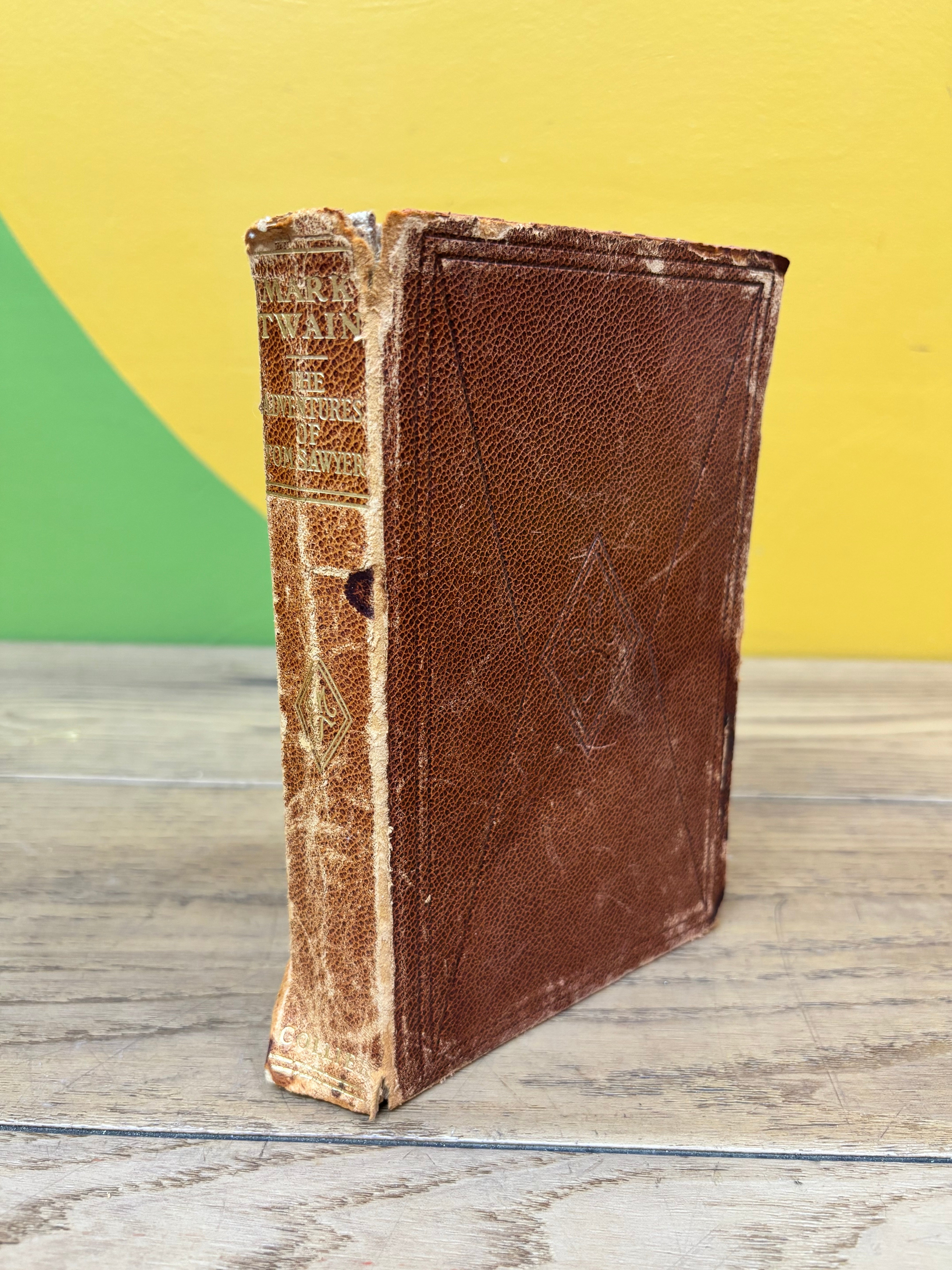 (8) Mark Twain Leather Books