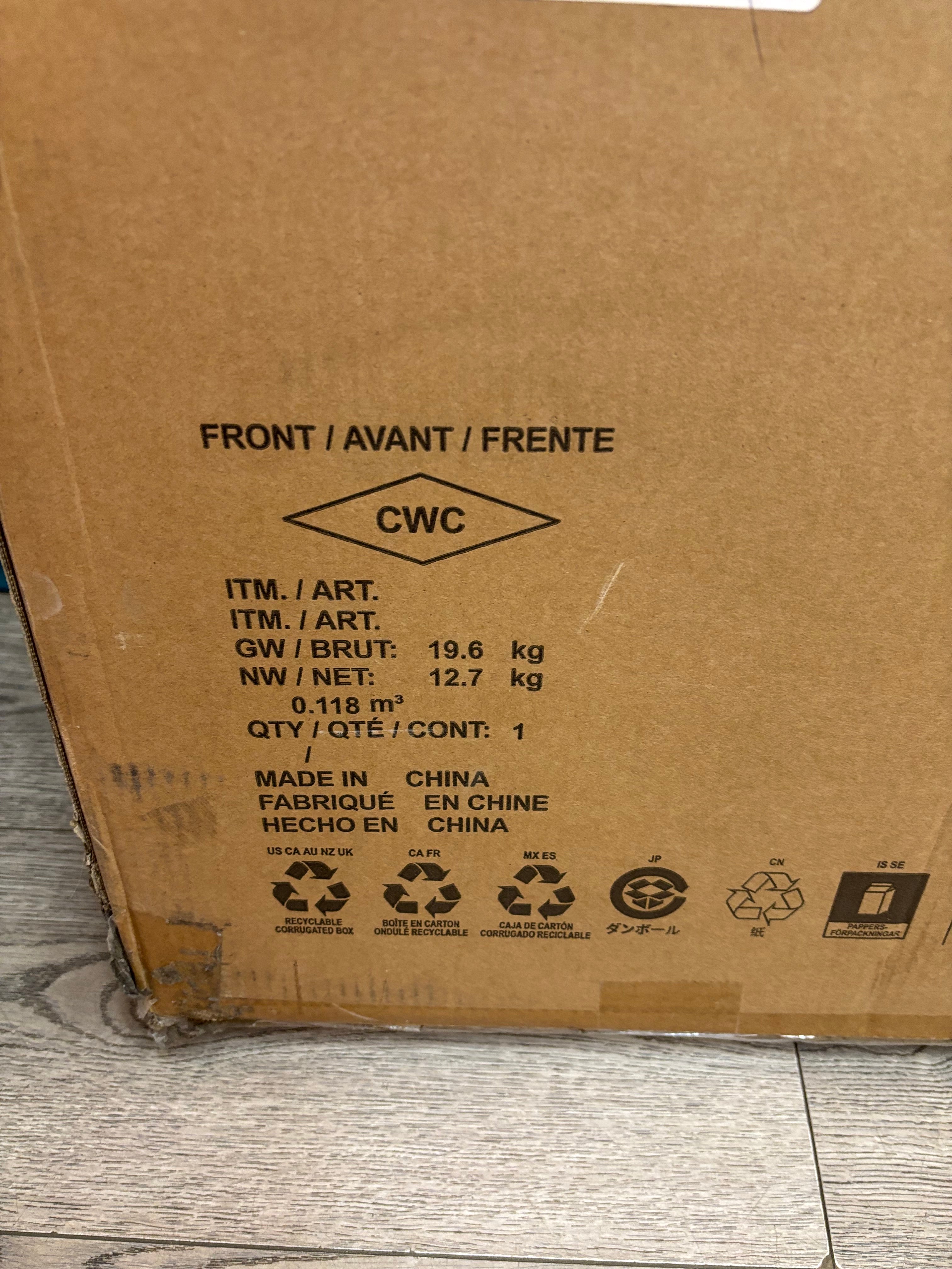 Mondello Table (NEW)