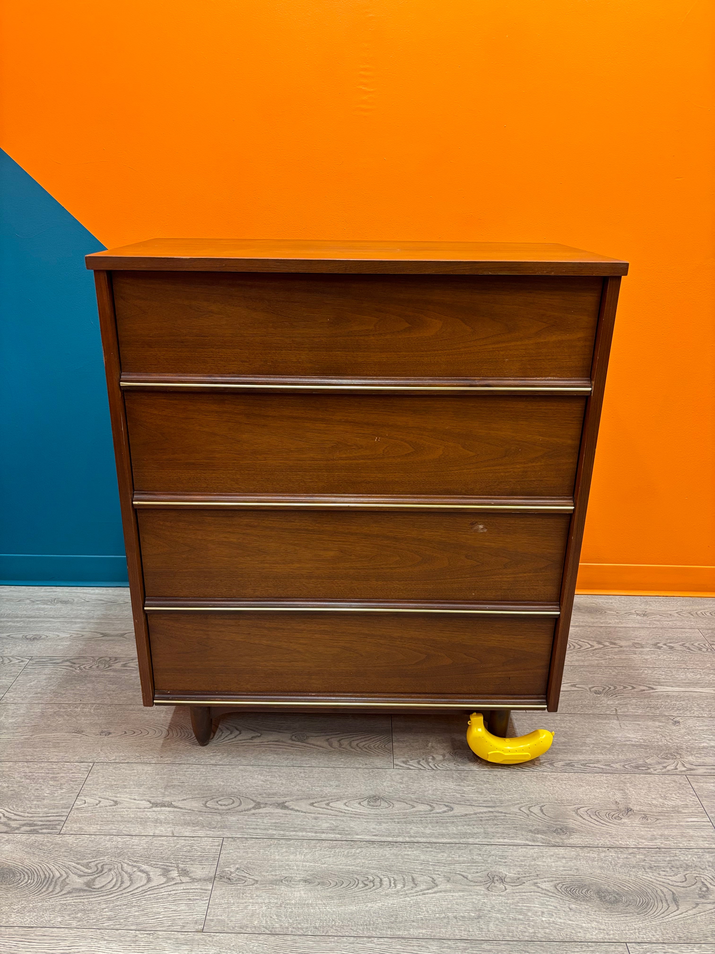 Pepplers Wood Dresser with Gold Detailing