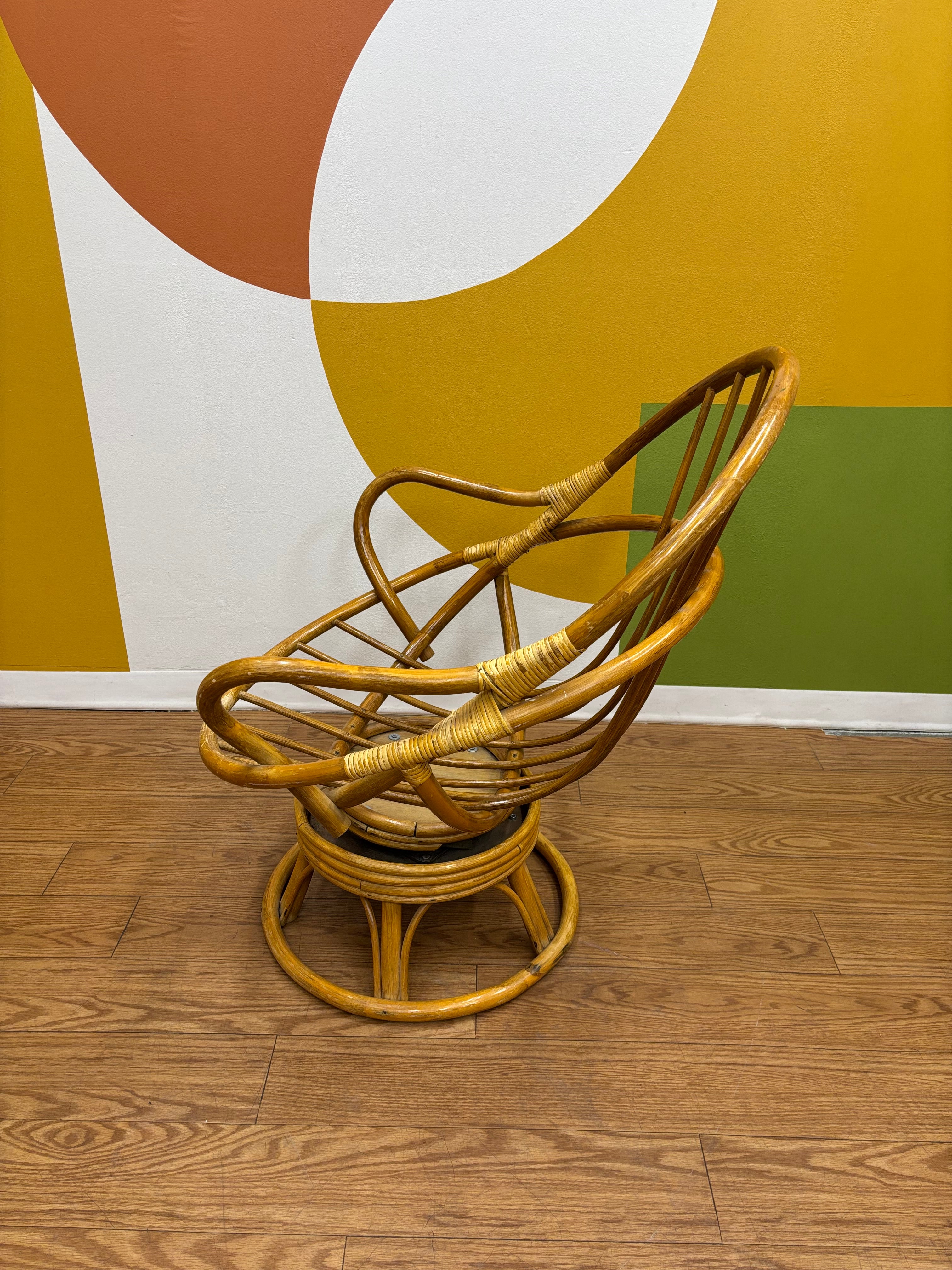 Egg Swivel Chair Frame