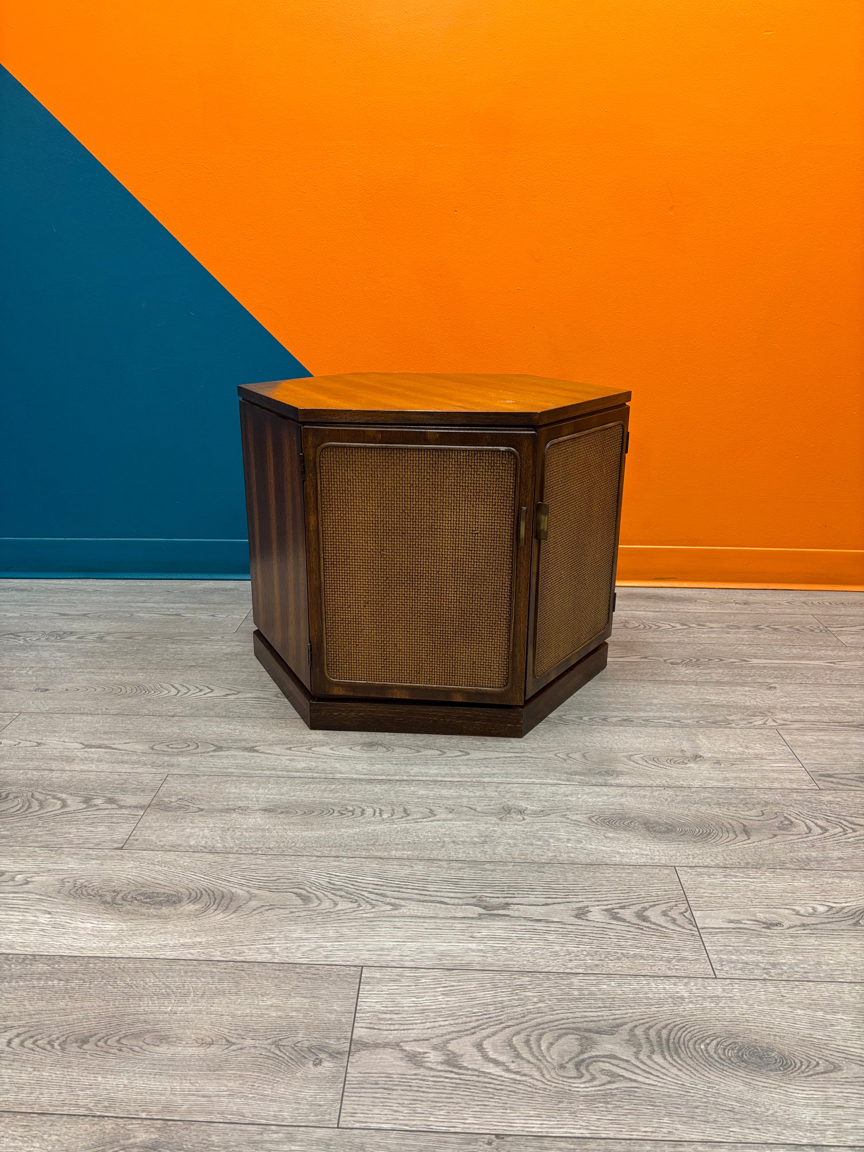 Big Wood Hexagon Table