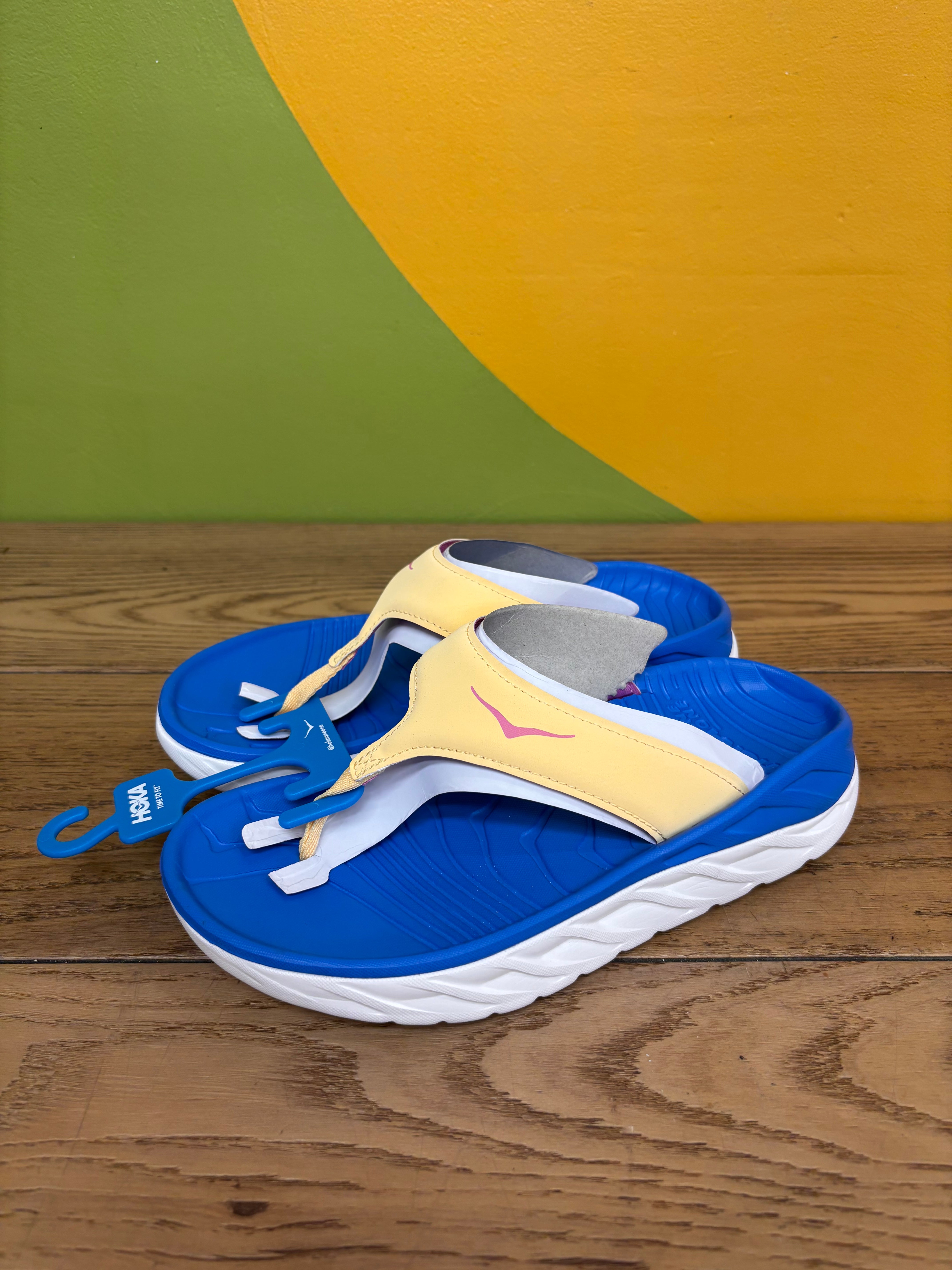 HOKA Ora Recovery Flip Flop (Women Size 9) NEW
