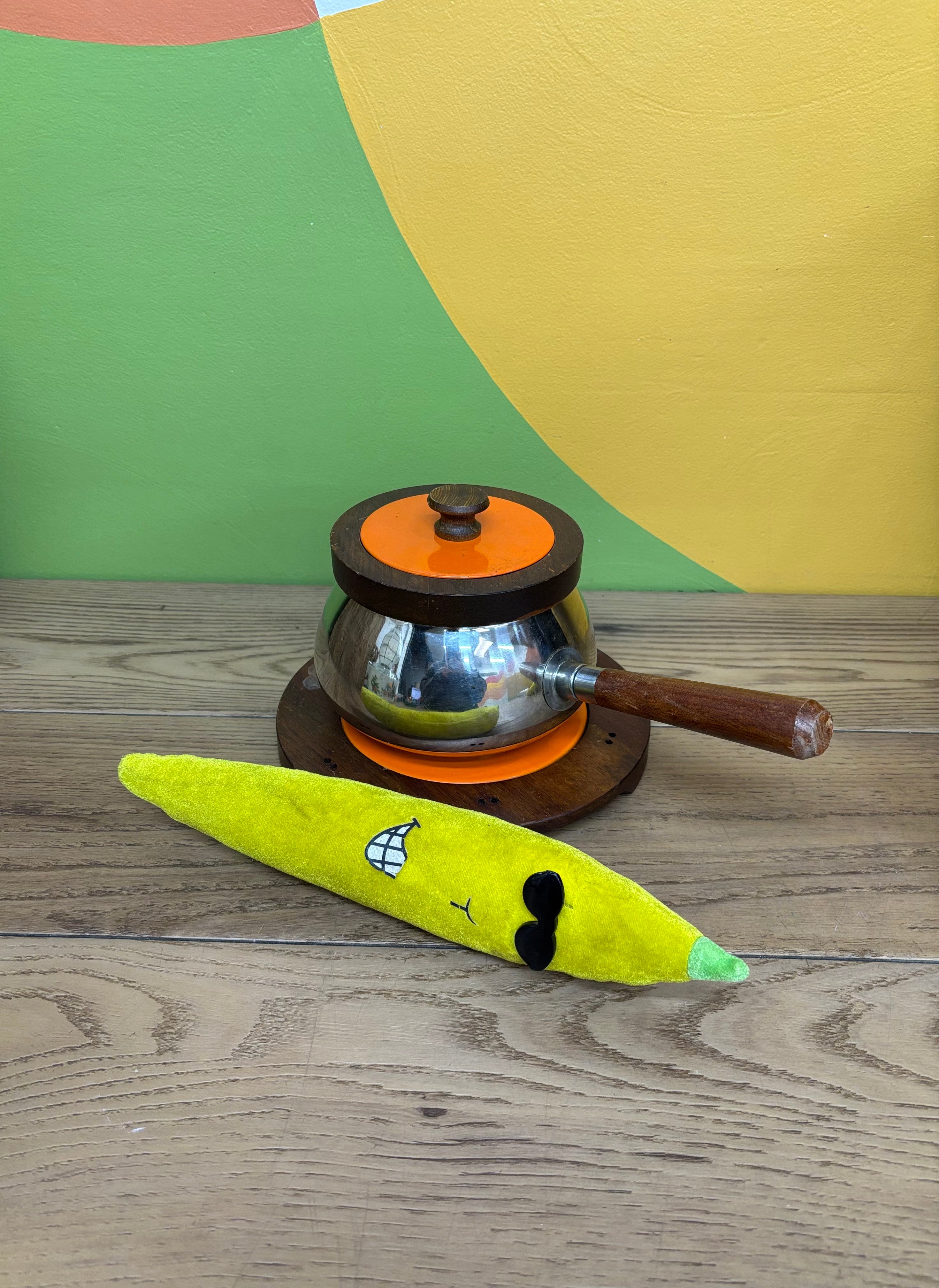 Orange Pot