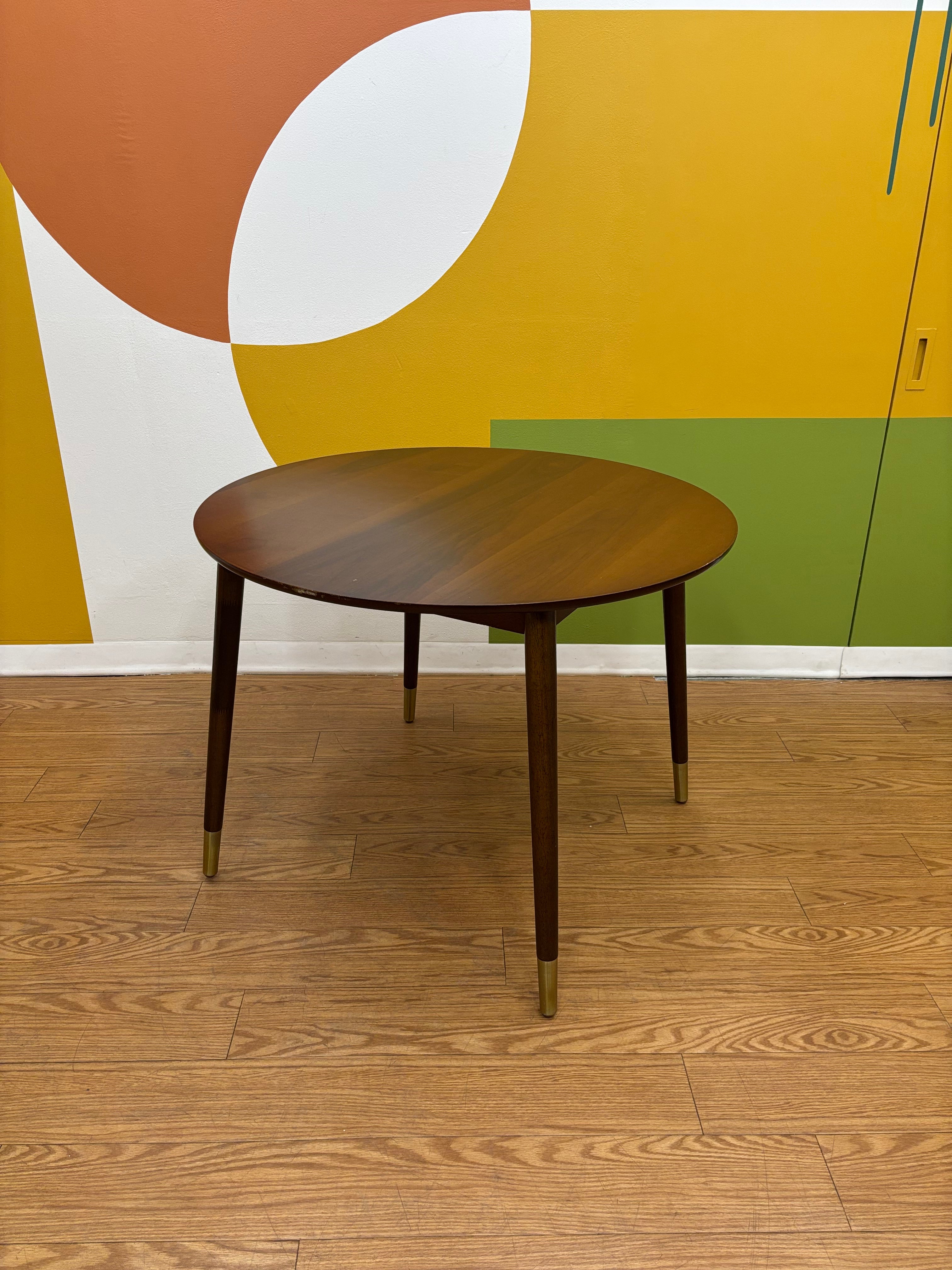 Alwin Round Table - Structube