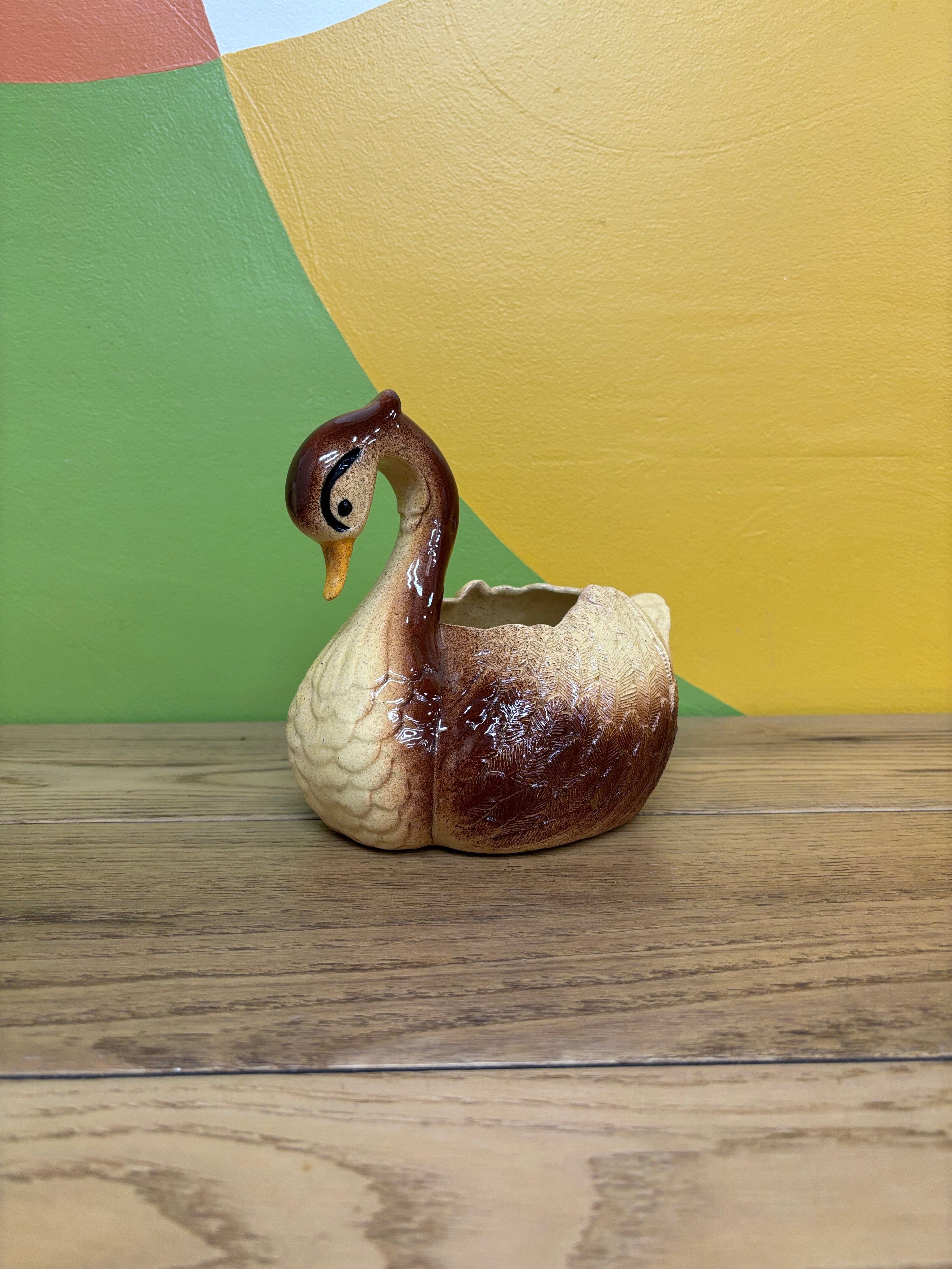 Small Swan Planter (Medalta Redcliff Alberta)