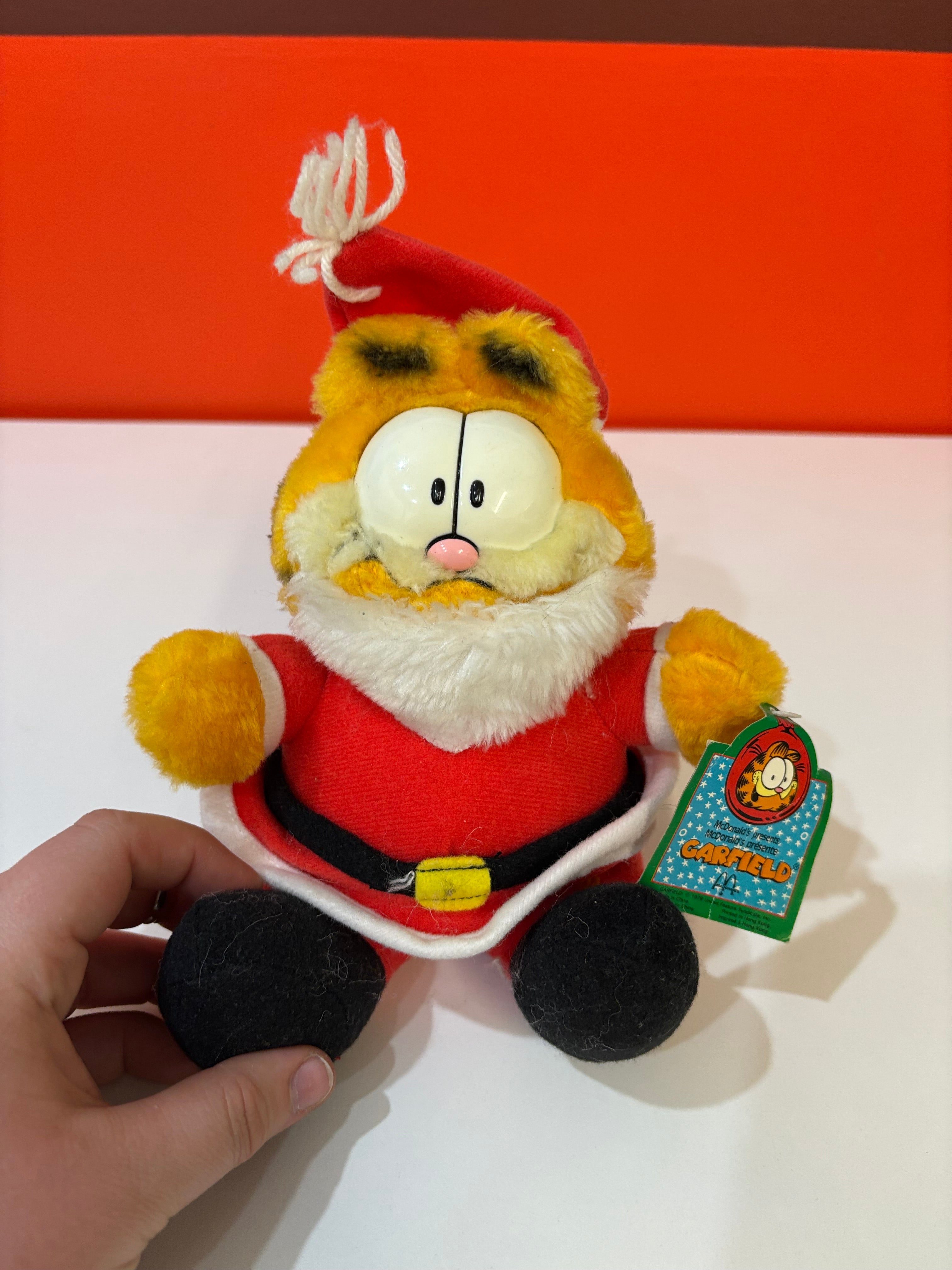 Santa Garfield Plushie