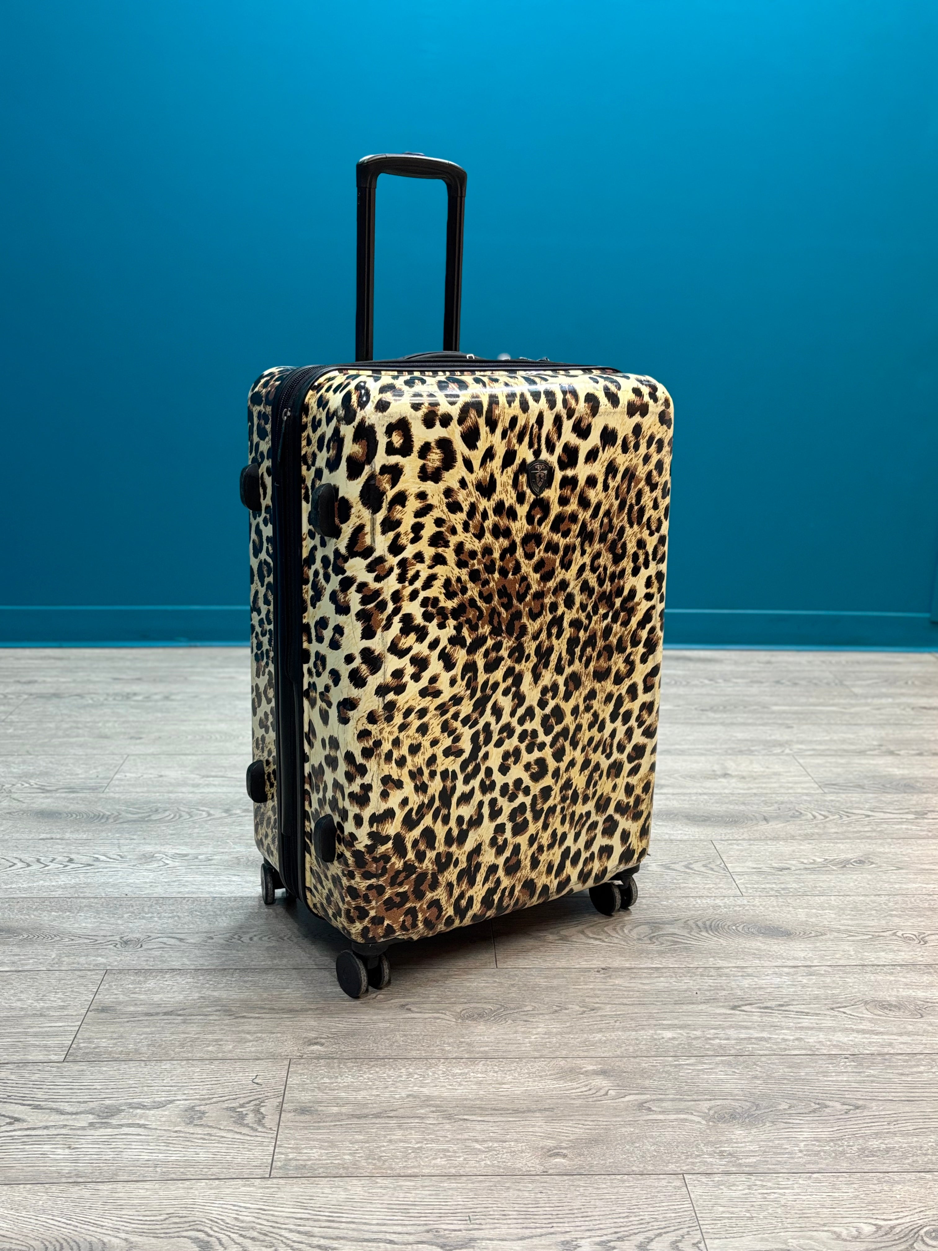 HEYS Leopard Fashion Spinner Luggage