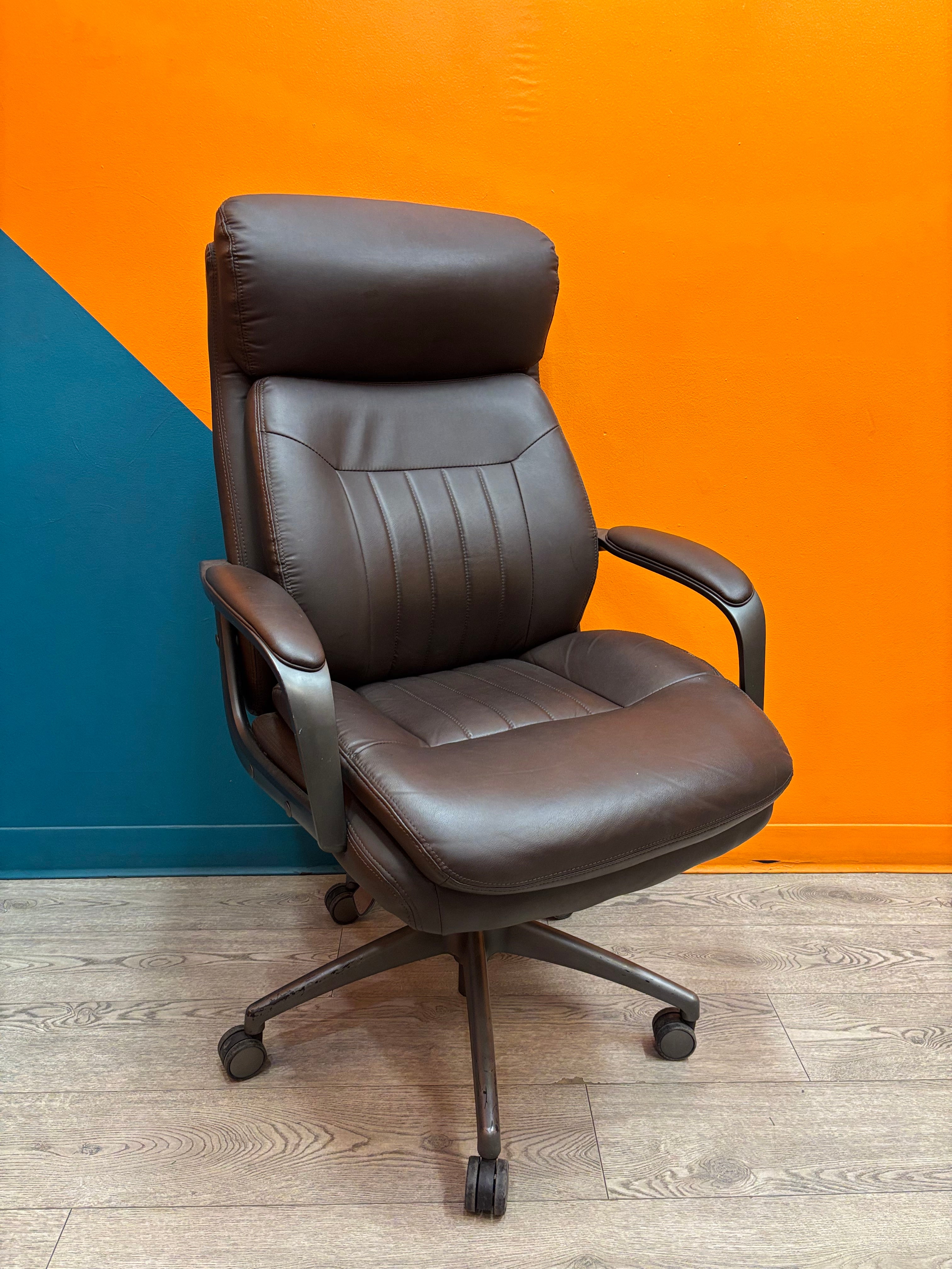 La-Z-Boy Calix Executive Office Chair