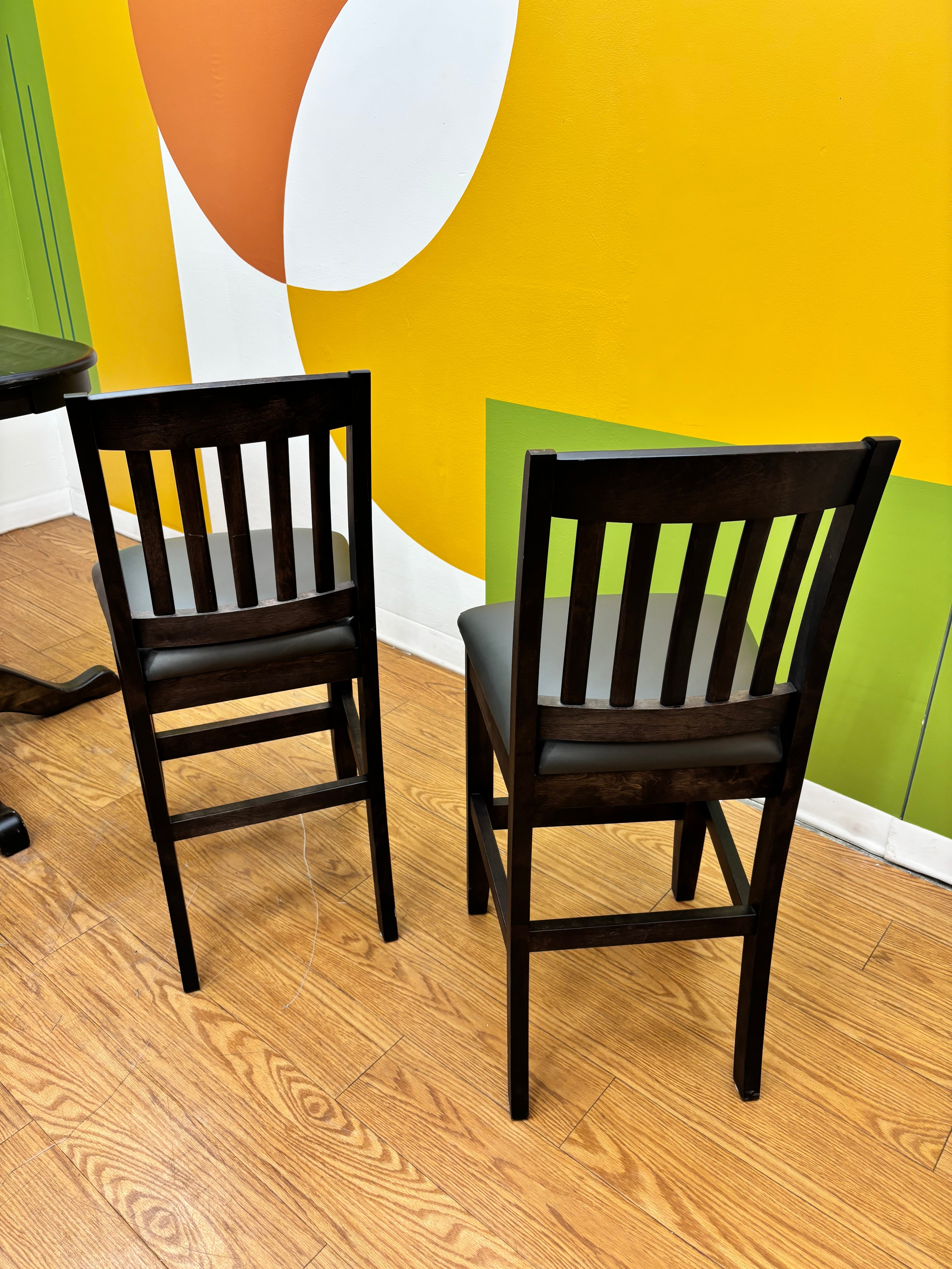 Tall Table with Matching Bar Stools