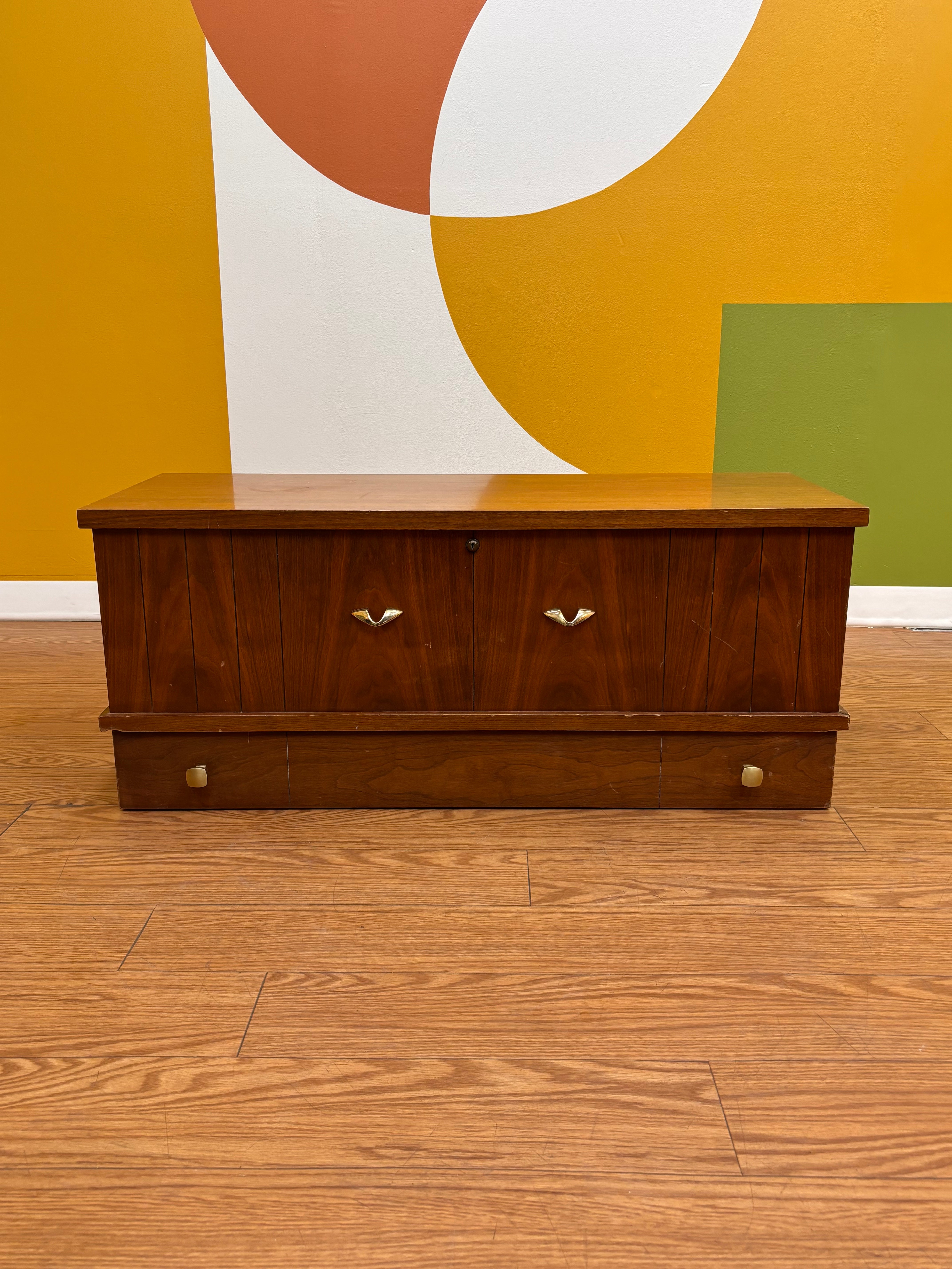 Lane Wood Chest