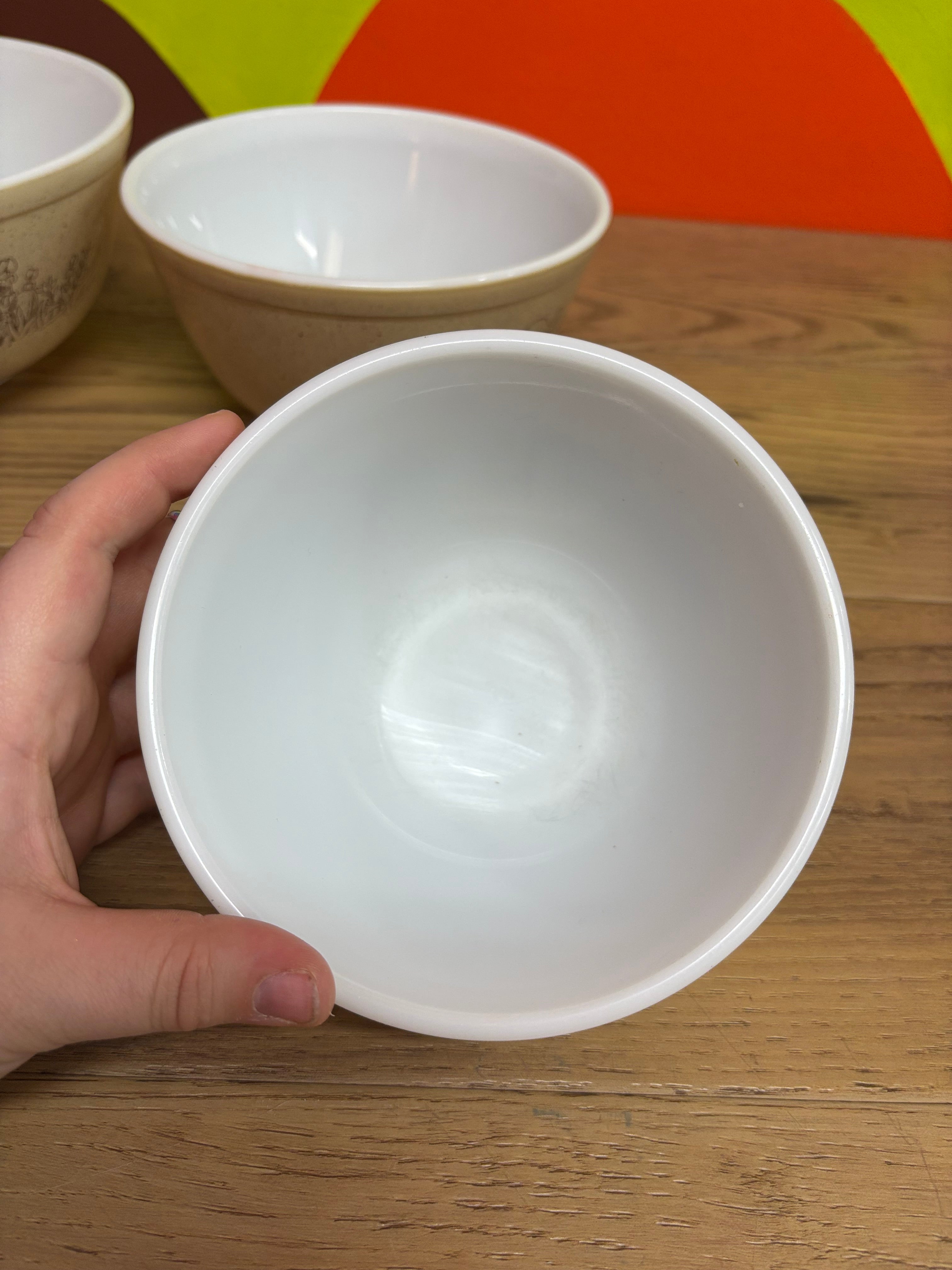 Pyrex Forest Fancies Set of 3 Mixing Bowls