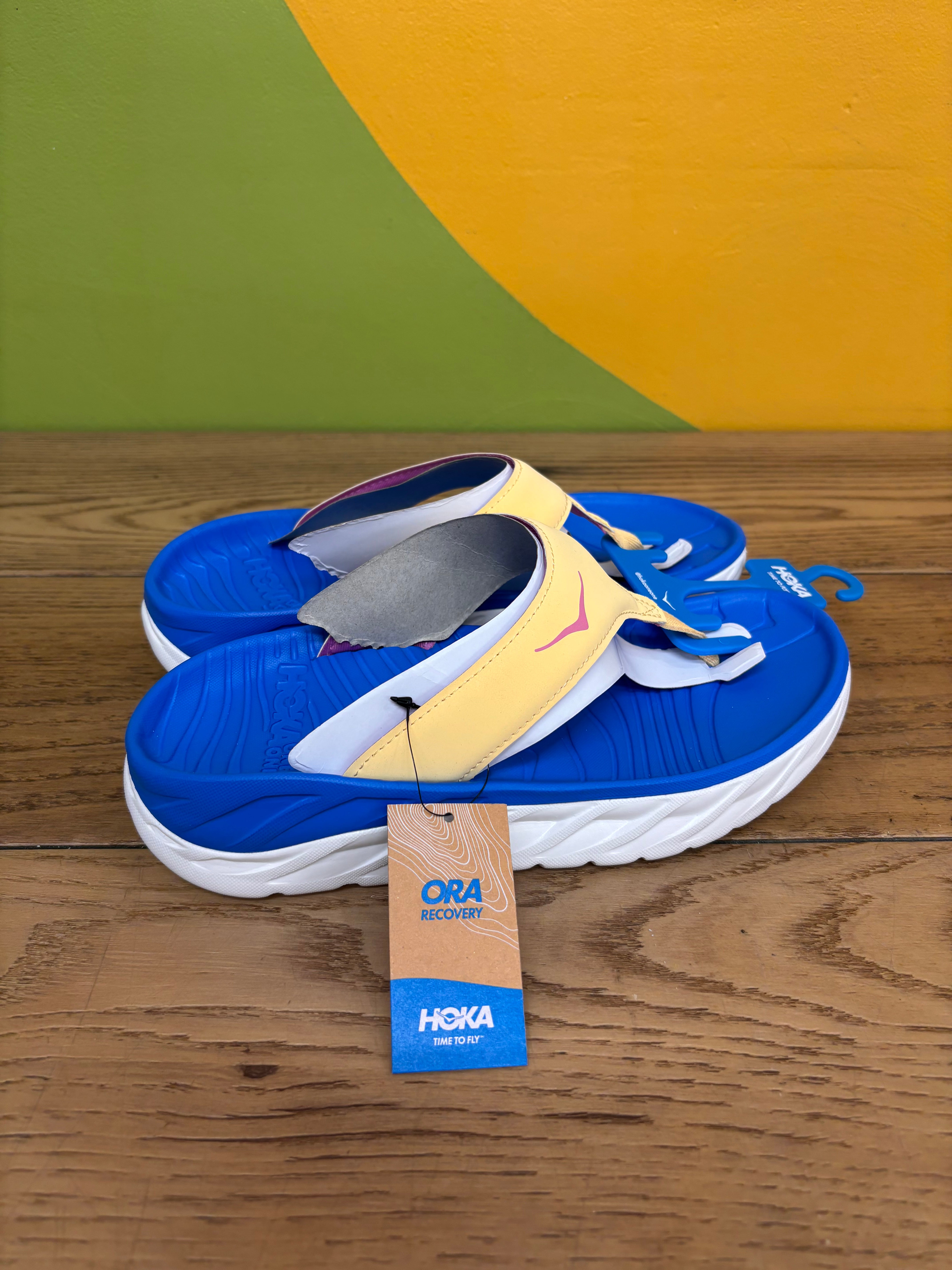 HOKA Ora Recovery Flip Flop (Women Size 9) NEW