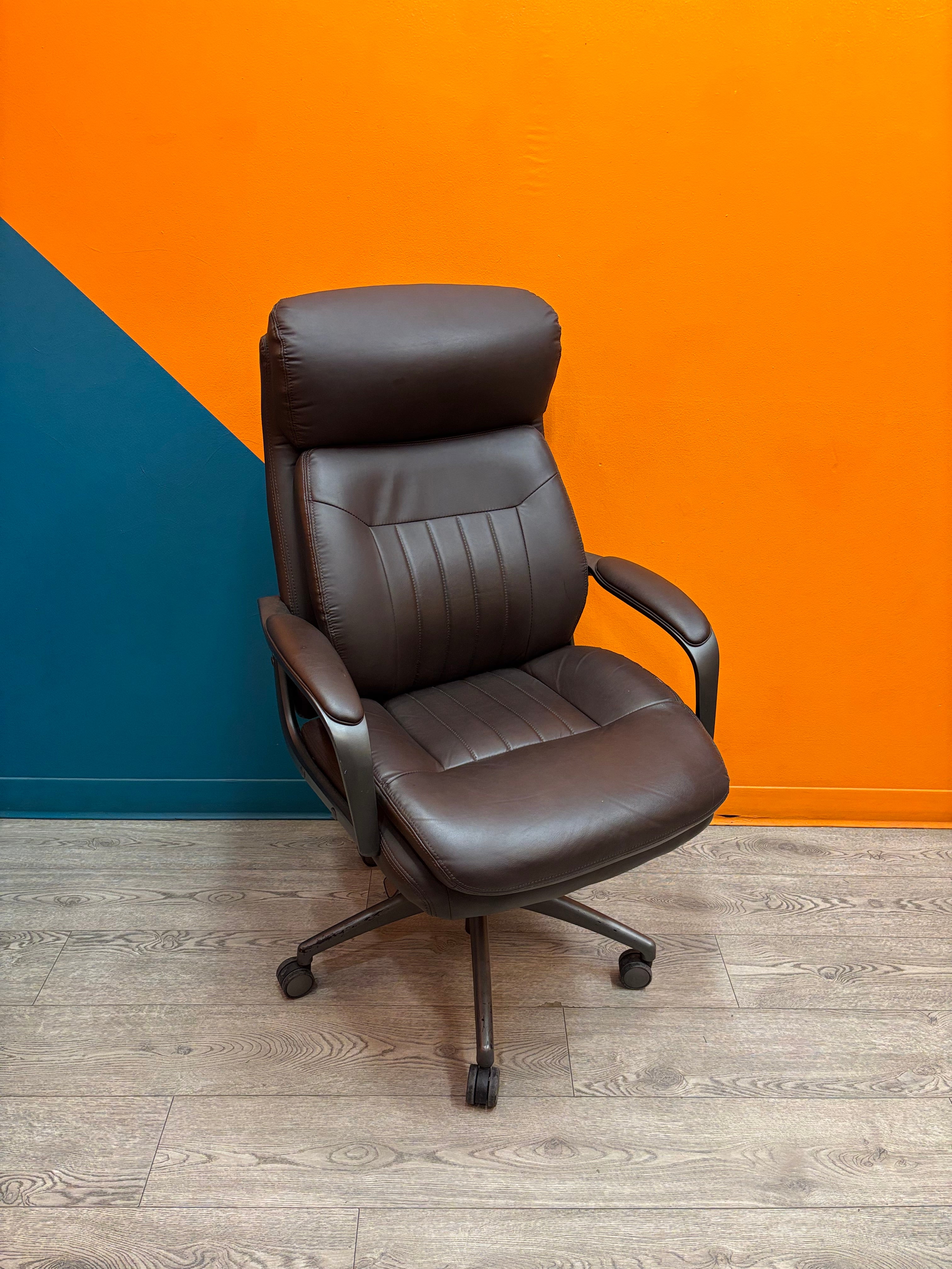 La-Z-Boy Calix Executive Office Chair