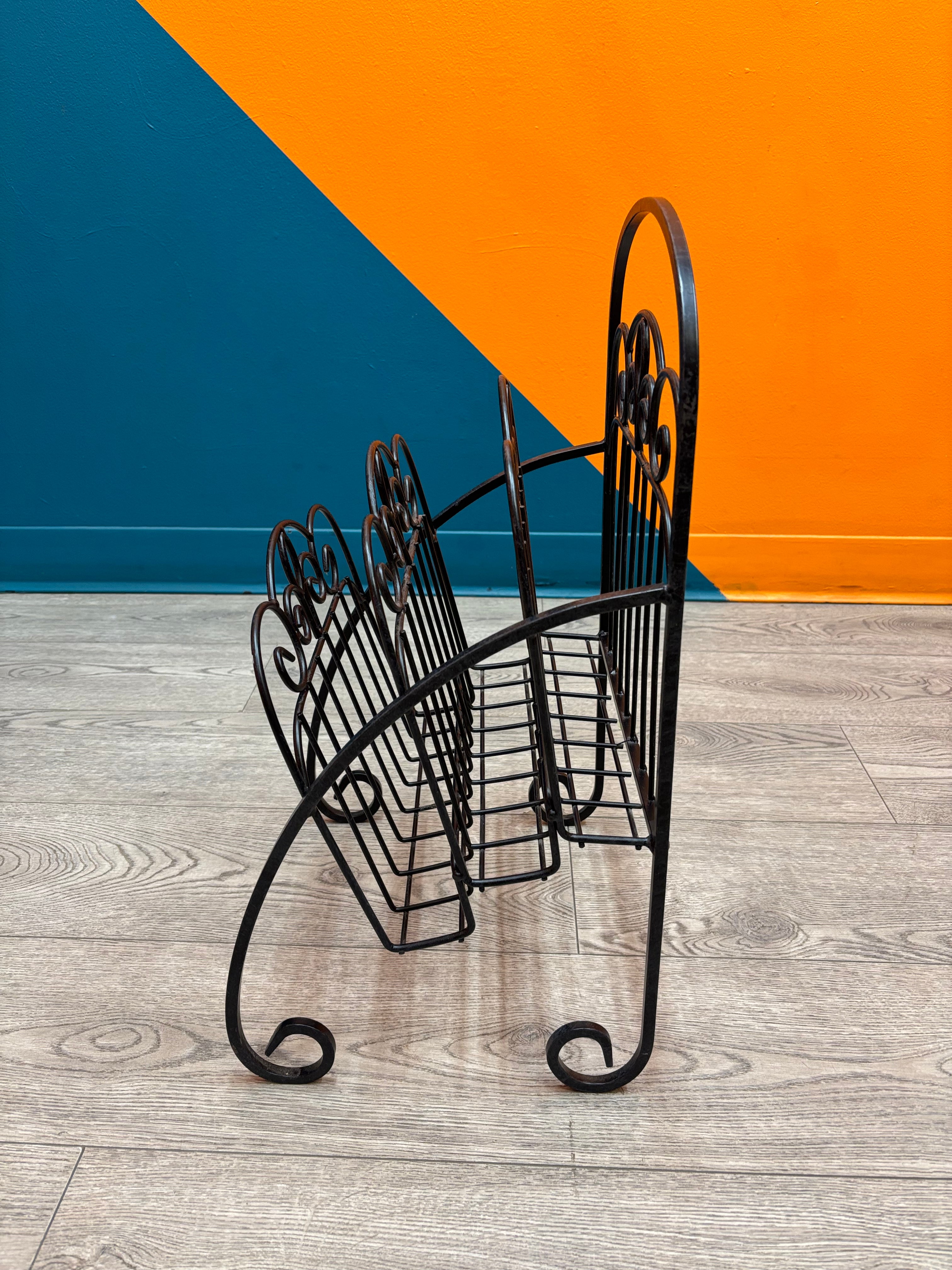 Metal Magazine Rack
