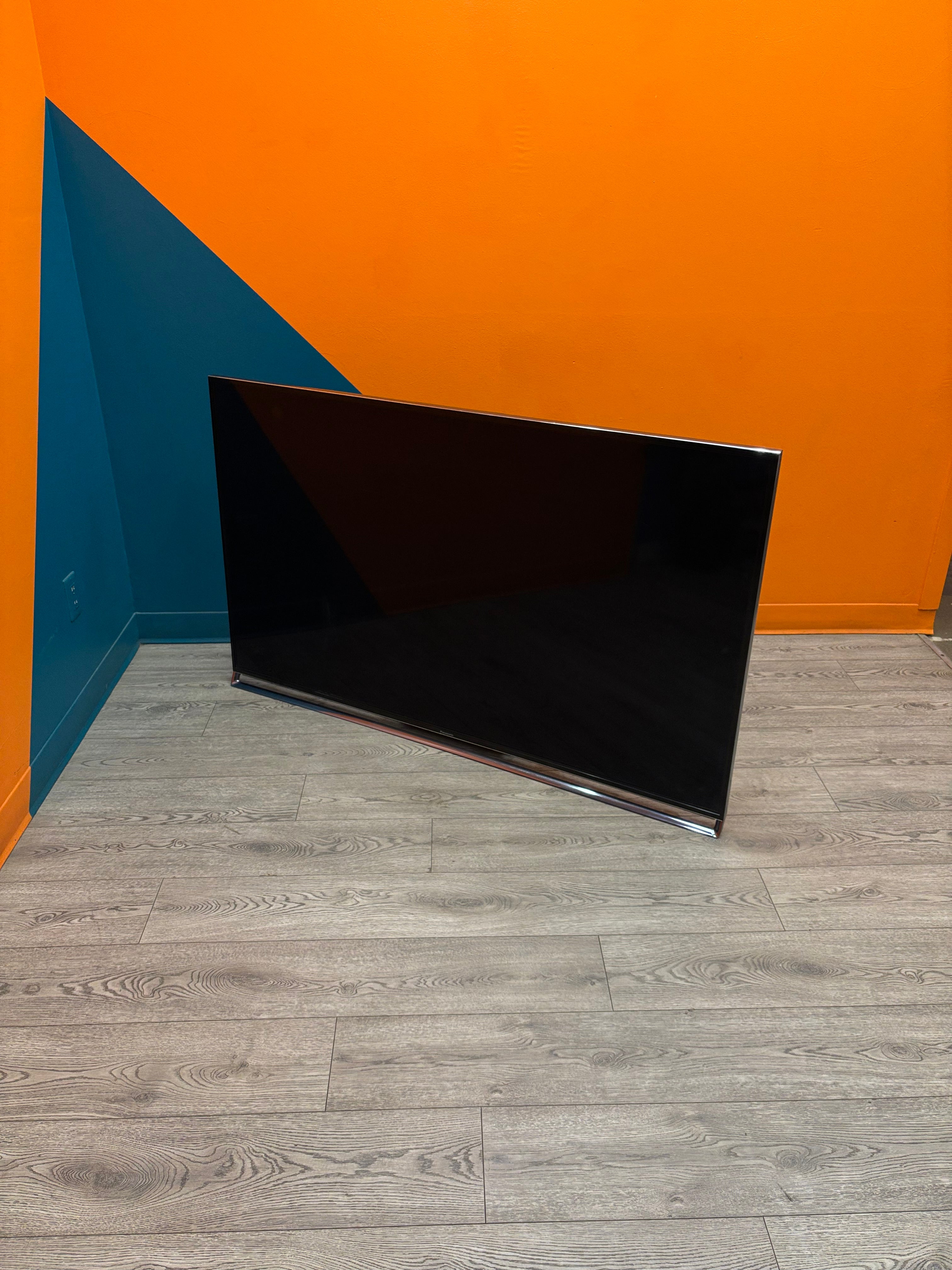 Panasonic LED LCD TV (TC-65AX800U)