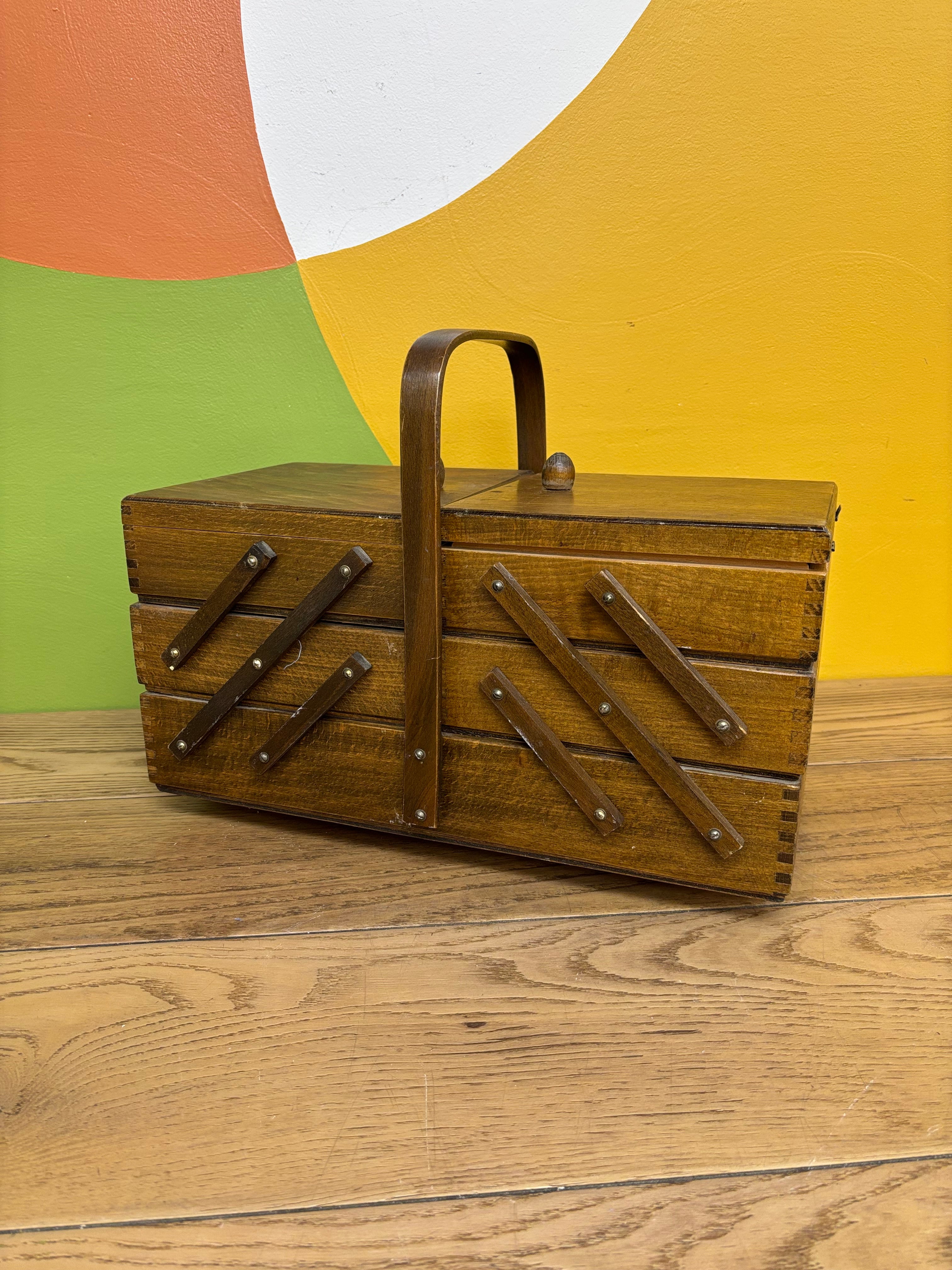 Accordion Sewing Box