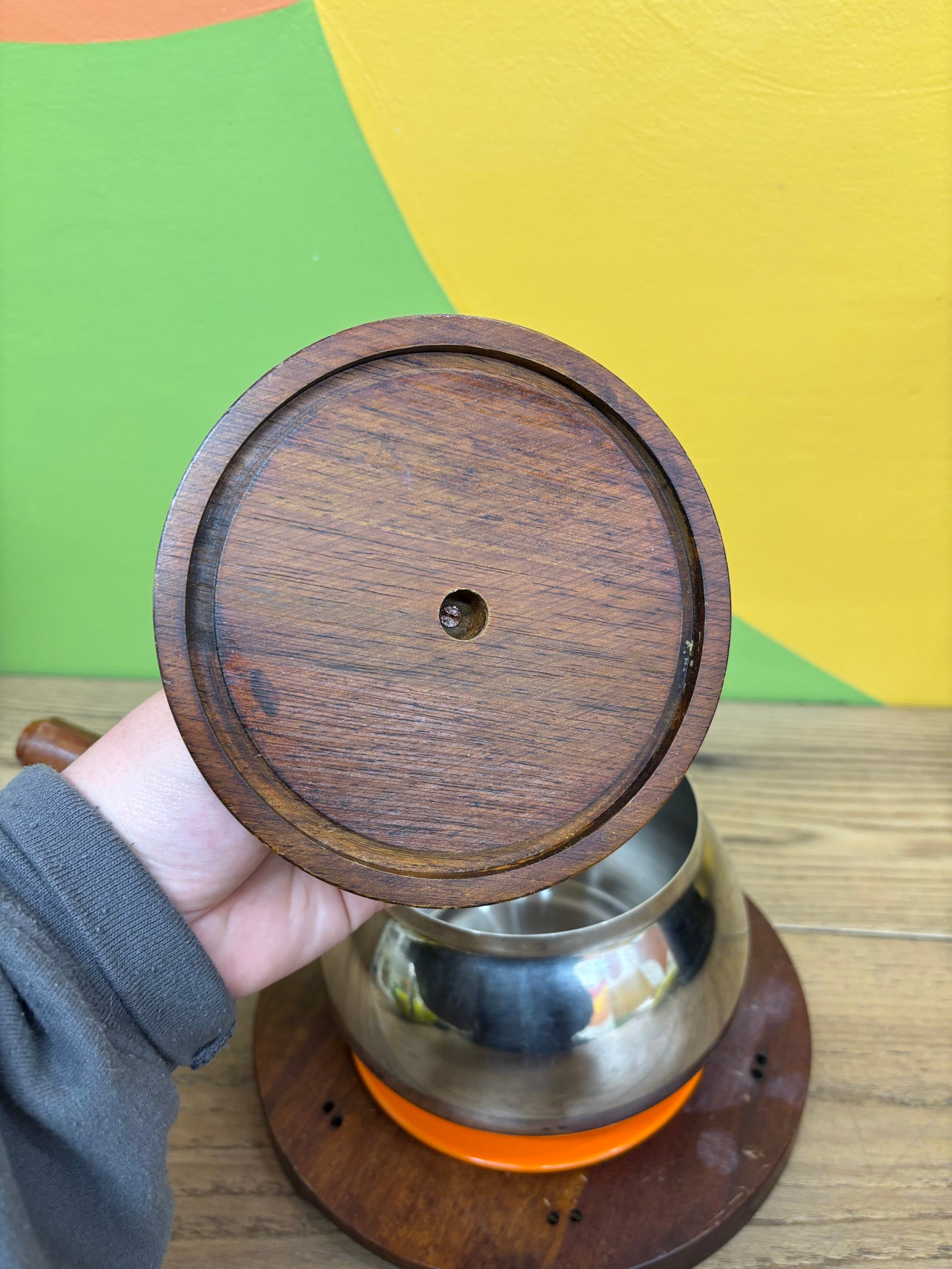 Orange Pot